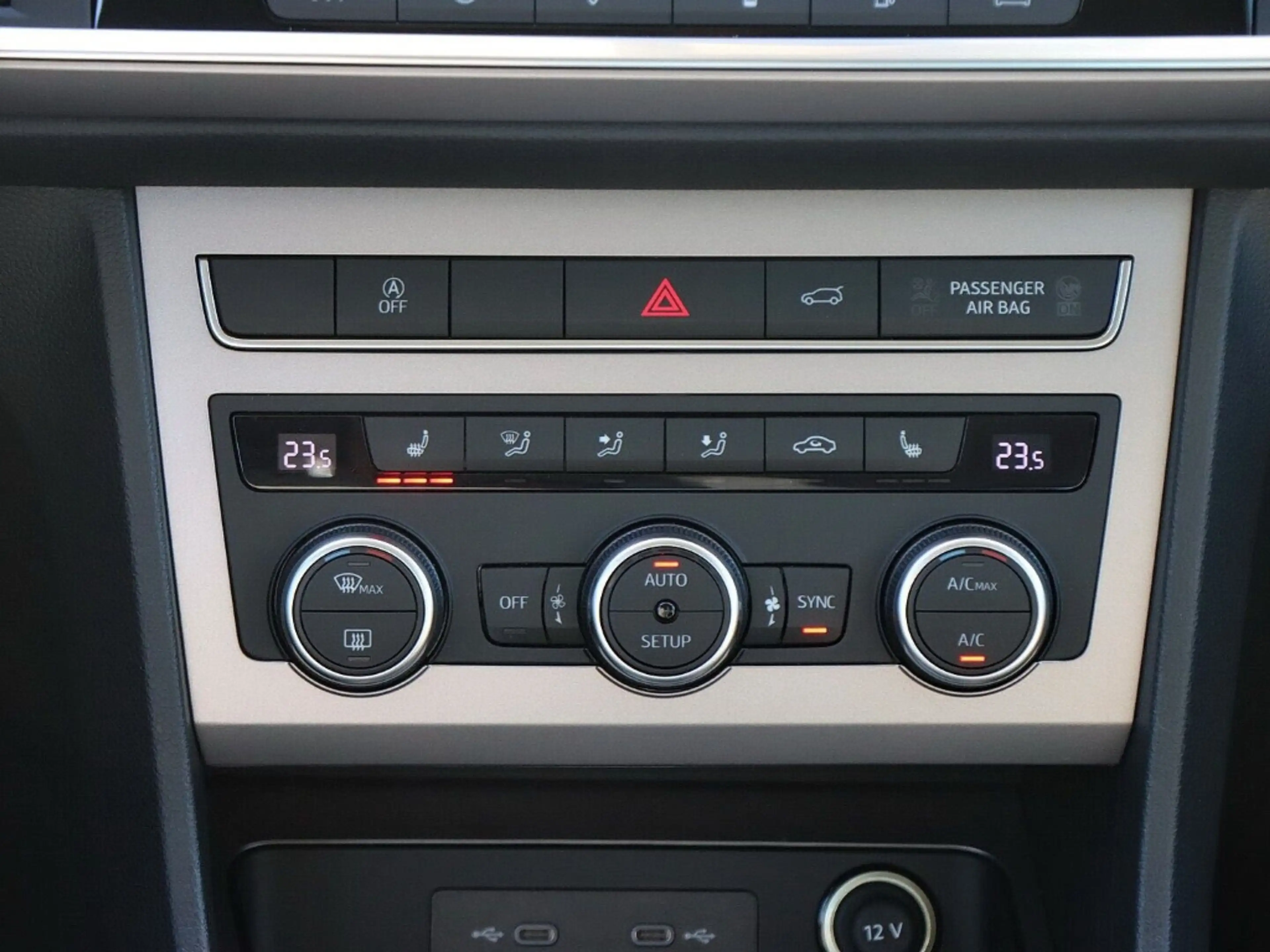 SEAT Ateca Xperience 1.5 TSI ACT LED/RFK/SITZHZ./RADIO APP — photo 10