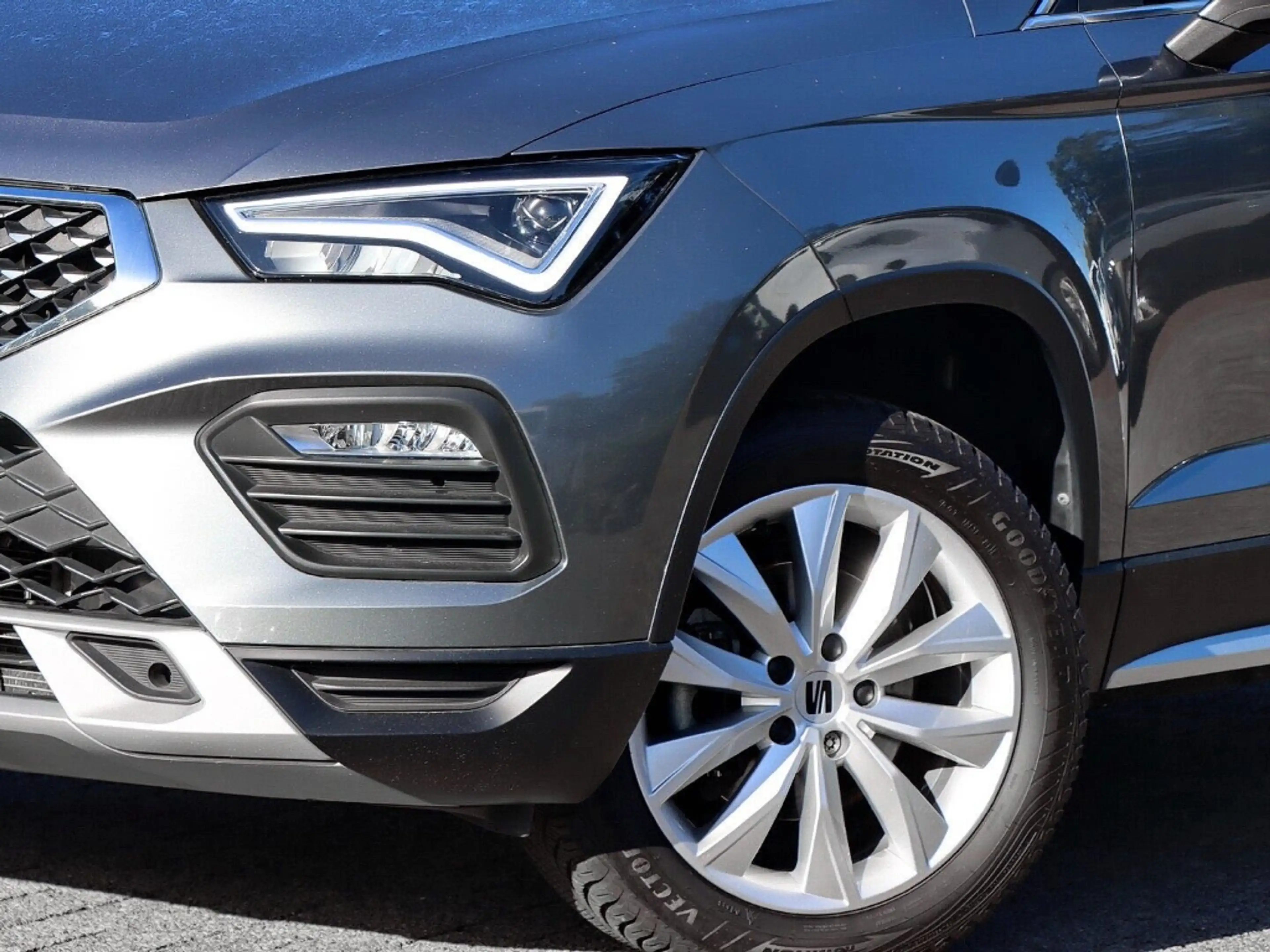SEAT Ateca Xperience 1.5 TSI ACT LED/RFK/SITZHZ./RADIO APP — photo 3