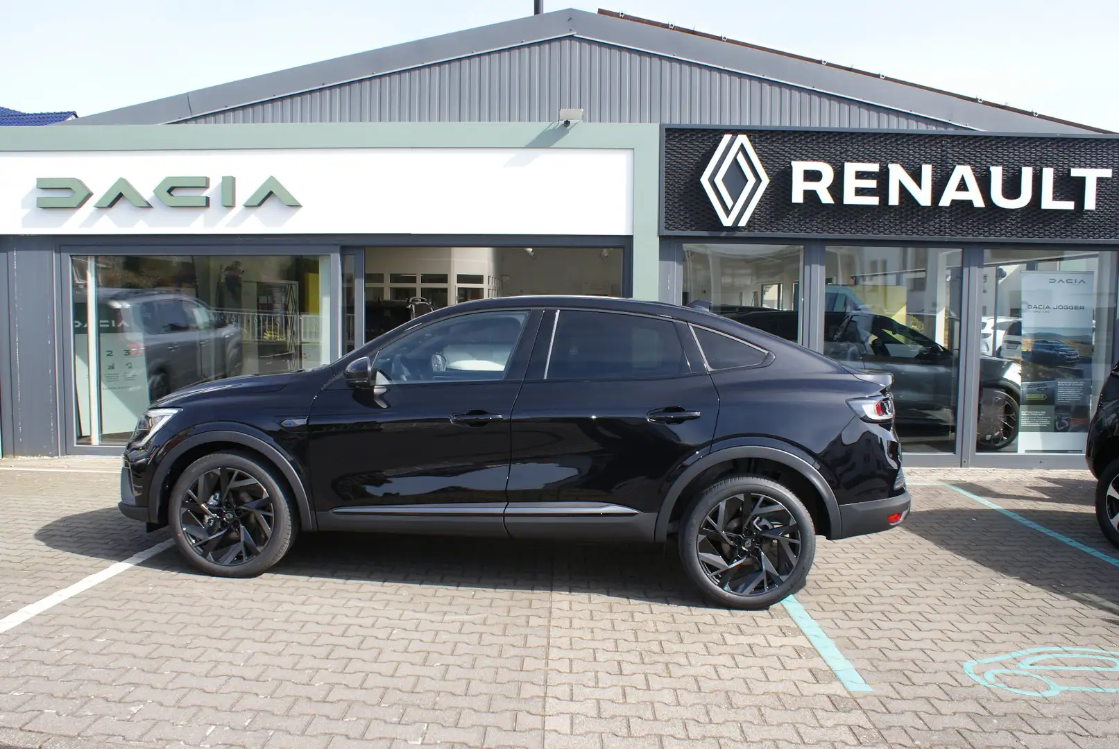 Renault Arkana ESPRIT ALPINE Mild Hybrid 160 EDC Zwart - 1