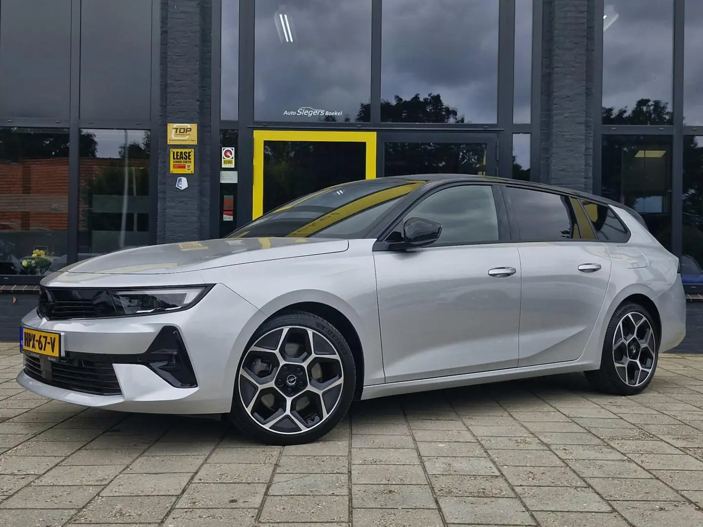 Opel Astra SPORTS TOURER 1.6 Turbo Plug In Hybrid Ultimate Au Gris - 1