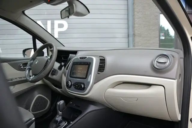 Renault Captur view 10