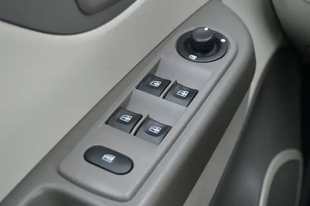 Renault Captur view 18