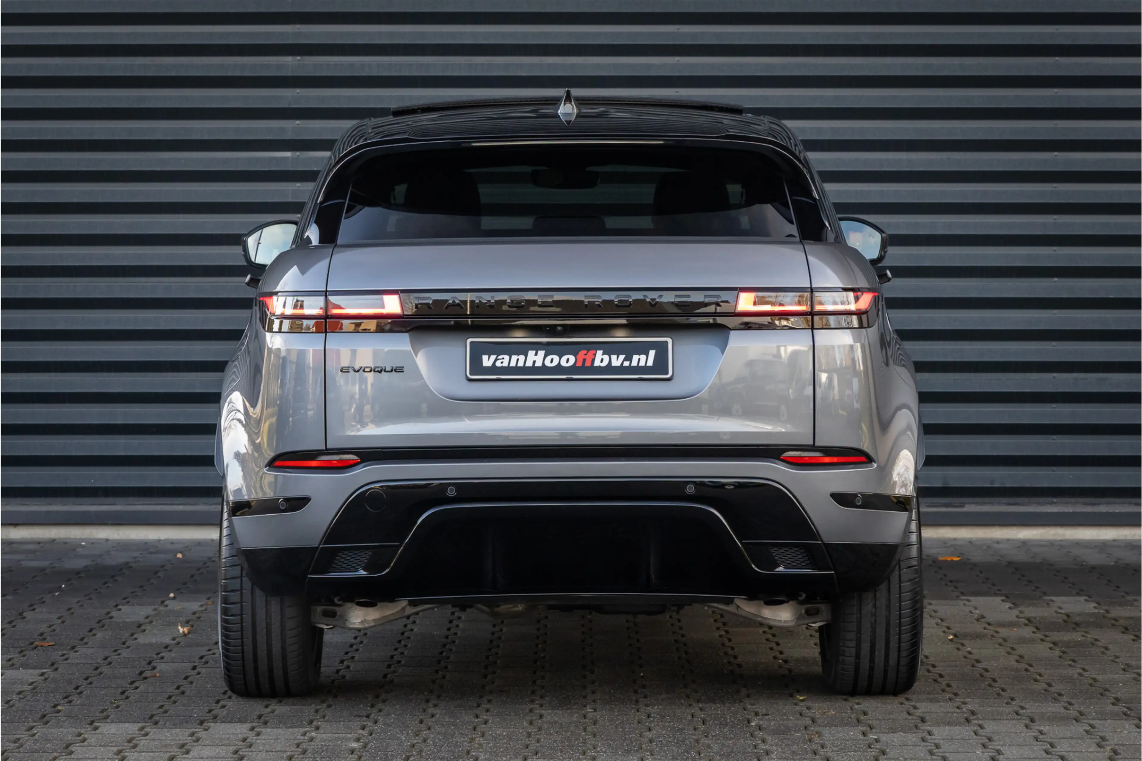 Land Rover Range Rover Evoque P270e PHEV AWD Dynamic SE 20'' - Eiger Grey — photo 21