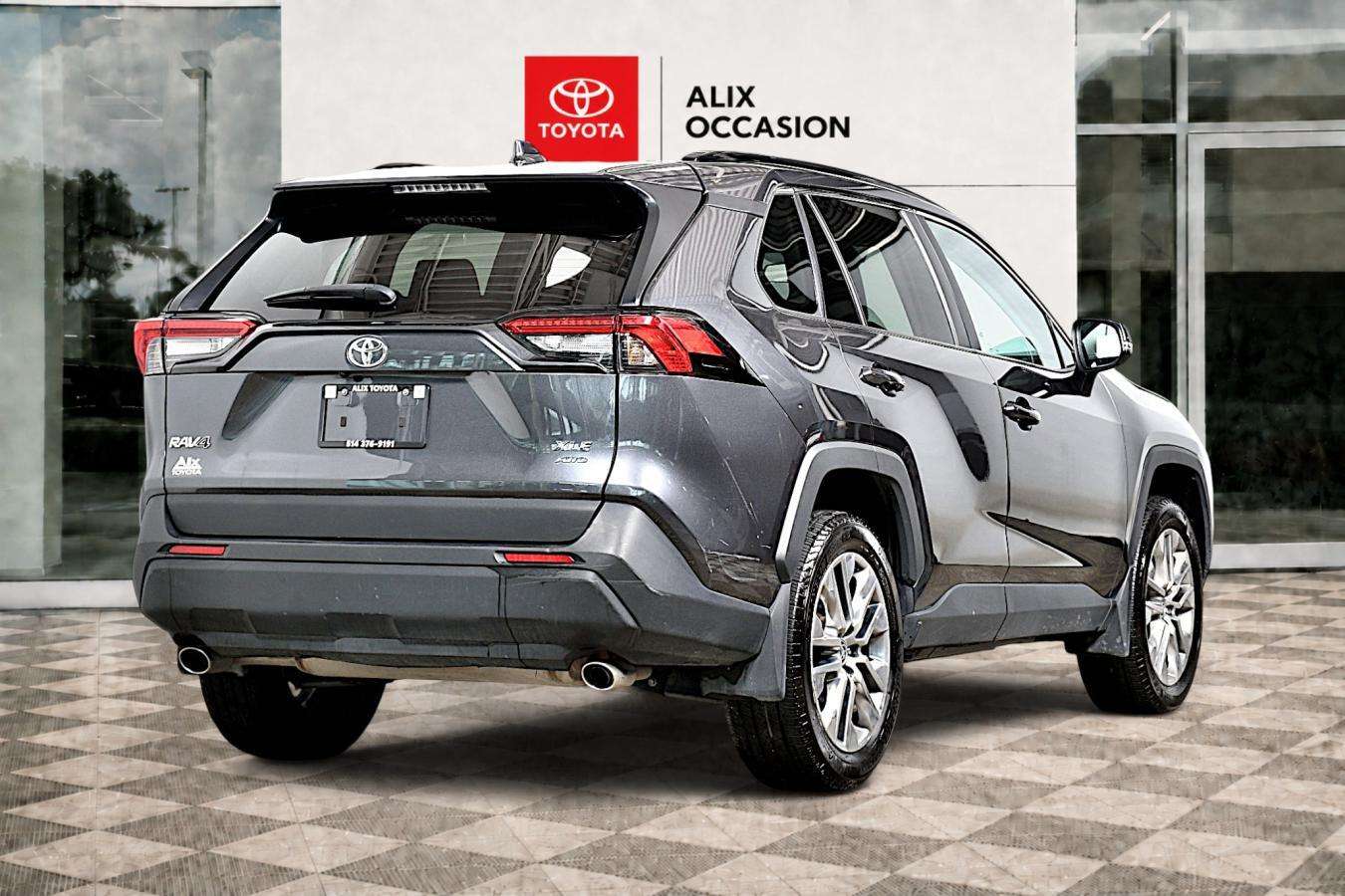 2023 Toyota RAV4 XLE AWD + CERTIFIÉ TOYOTA + 1 SEUL PROPRIO — снимка 1