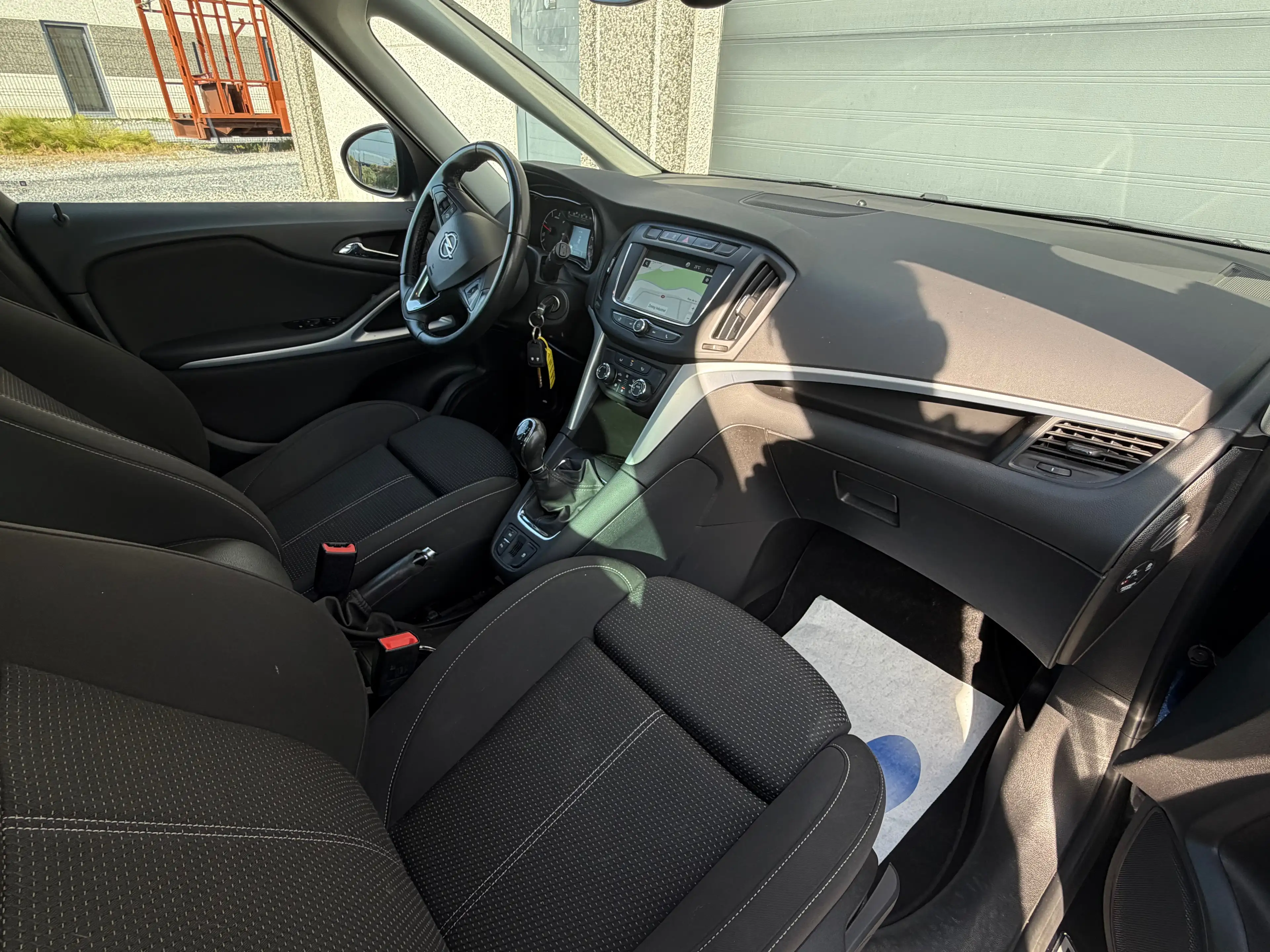 Opel Zafira Tourer Zafira 1.6 CDTi 7PLACE 12 MOIS GARANTIE — photo 14