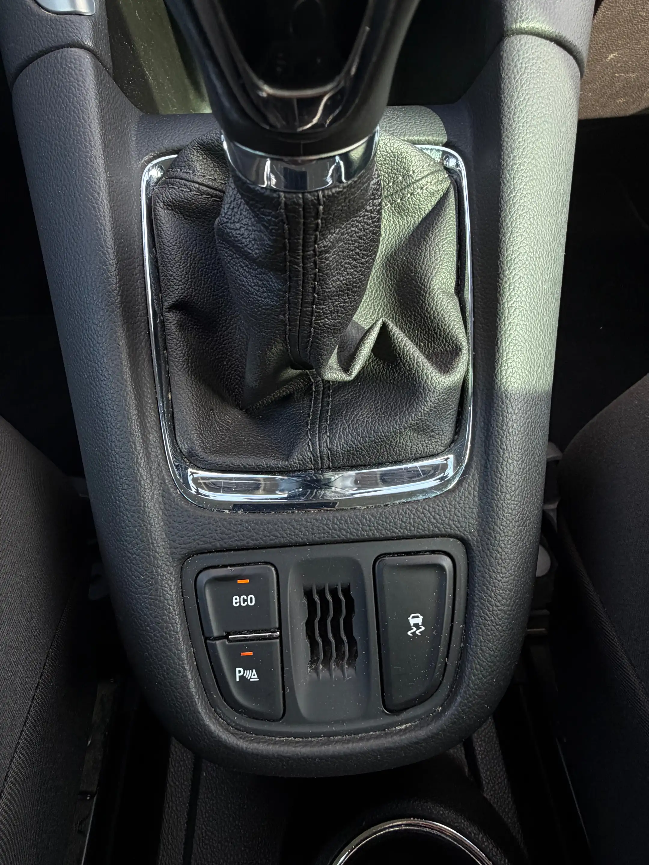 Opel Zafira Tourer Zafira 1.6 CDTi 7PLACE 12 MOIS GARANTIE — photo 11