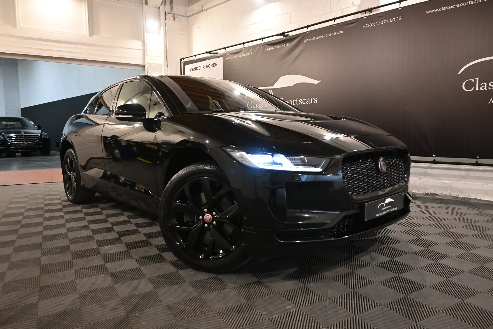 Jaguar I-Pace I-Pace 90 kWh EV400  PACK SPORT / PANO / FULL Zwart - 2