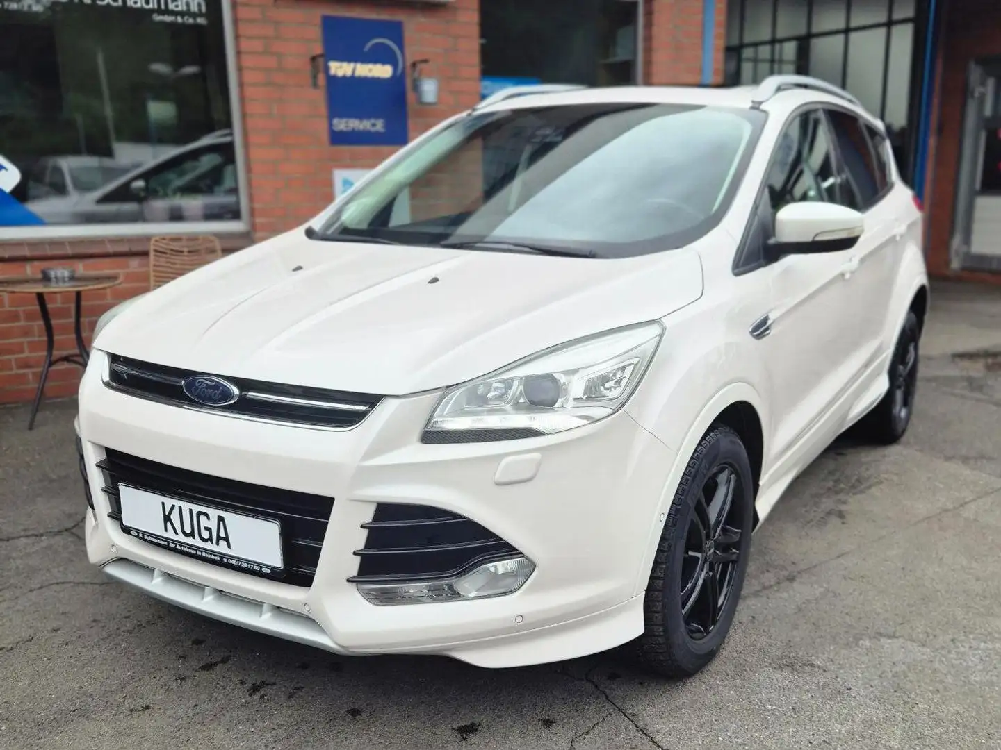 Ford Kuga Individual Білий - 1
