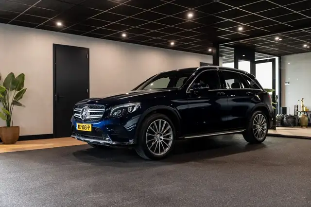 Mercedes-Benz GLC view 27