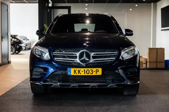 Mercedes-Benz GLC view 8