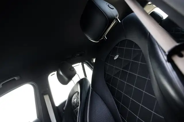 Mercedes-Benz GLC view 5