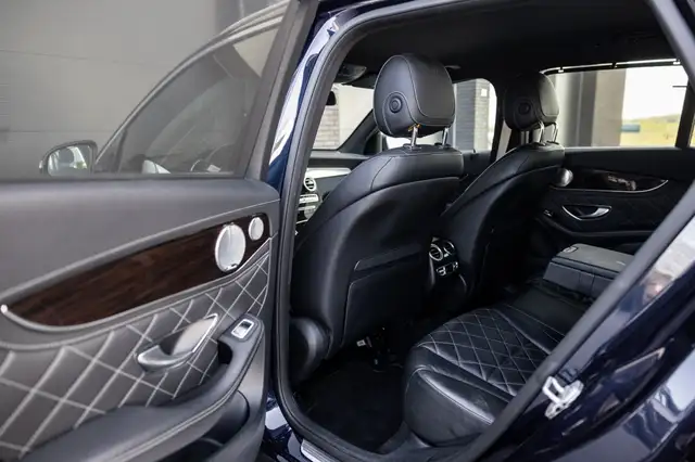 Mercedes-Benz GLC view 6
