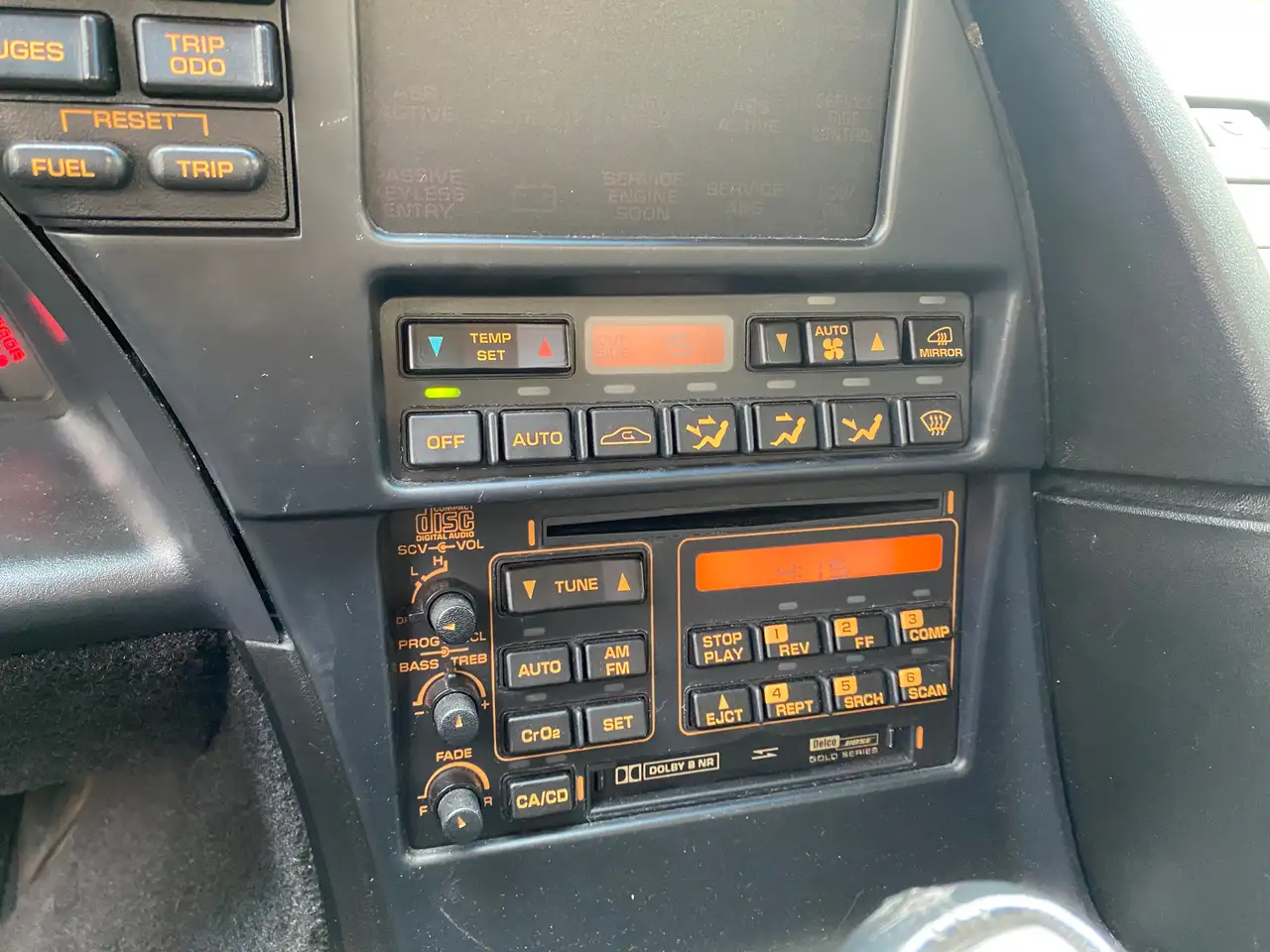 Chevrolet Corvette C4. LT1, foto 12