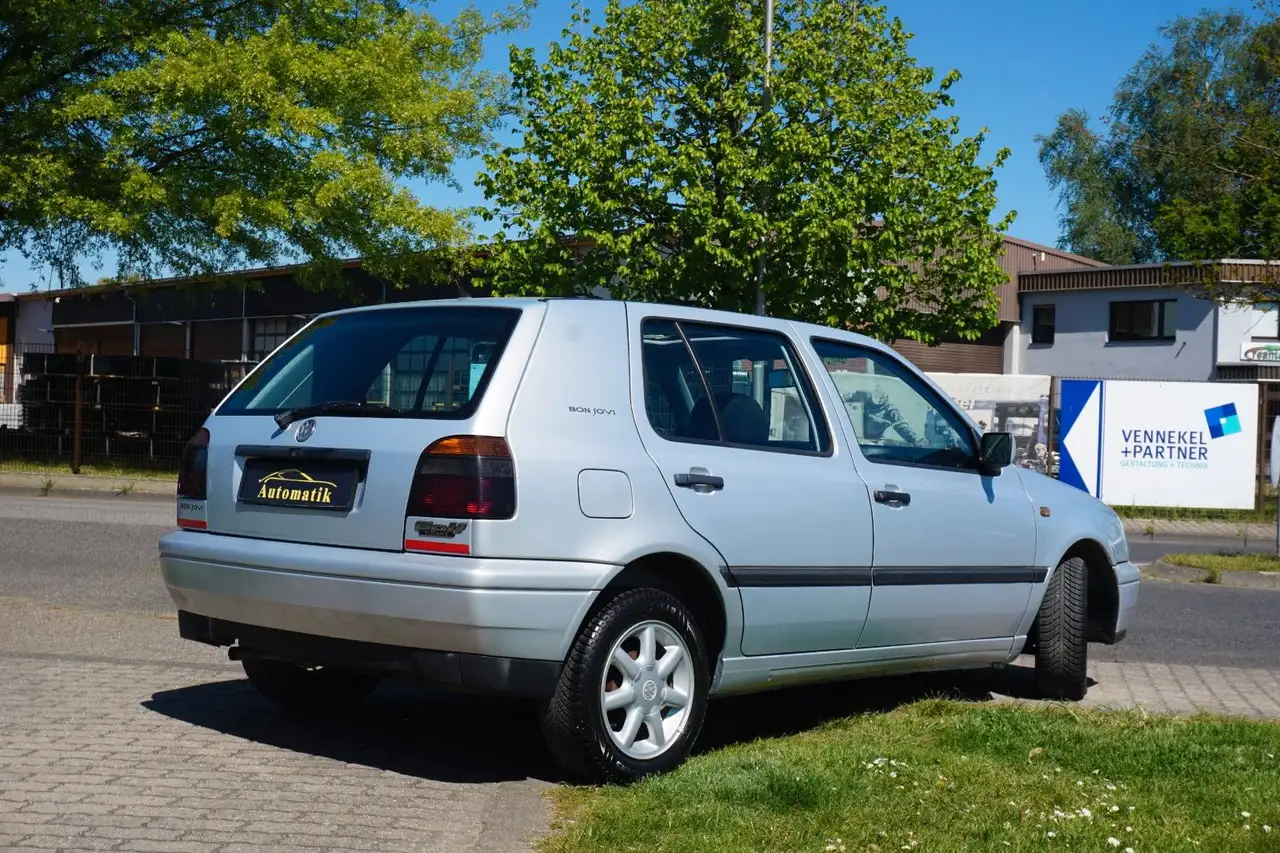 Volkswagen Golf Sport youngtime*AUTOMATIK*SCHIEBEDACH*SERVO, foto 3