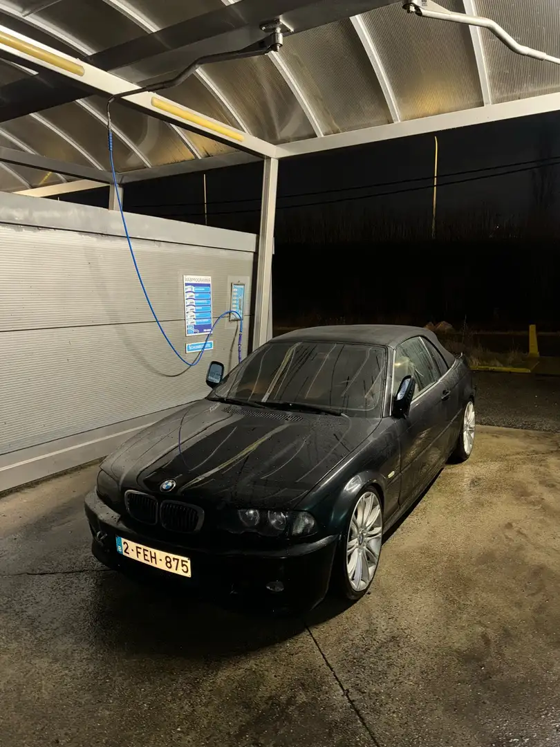 BMW 330 Ci - 1