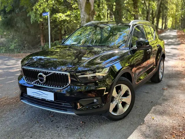 Volvo XC40 *KAM*AHK*TEILLEDER*