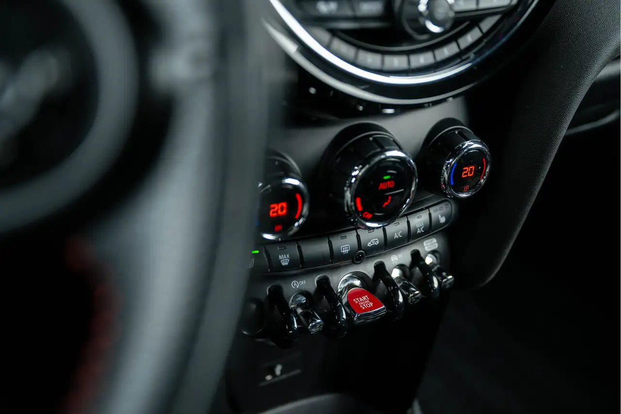 MINI Cooper 3-Deurs 1.5 Aut. Dalston Edition JCW-Trim Navi, миниатюра 28