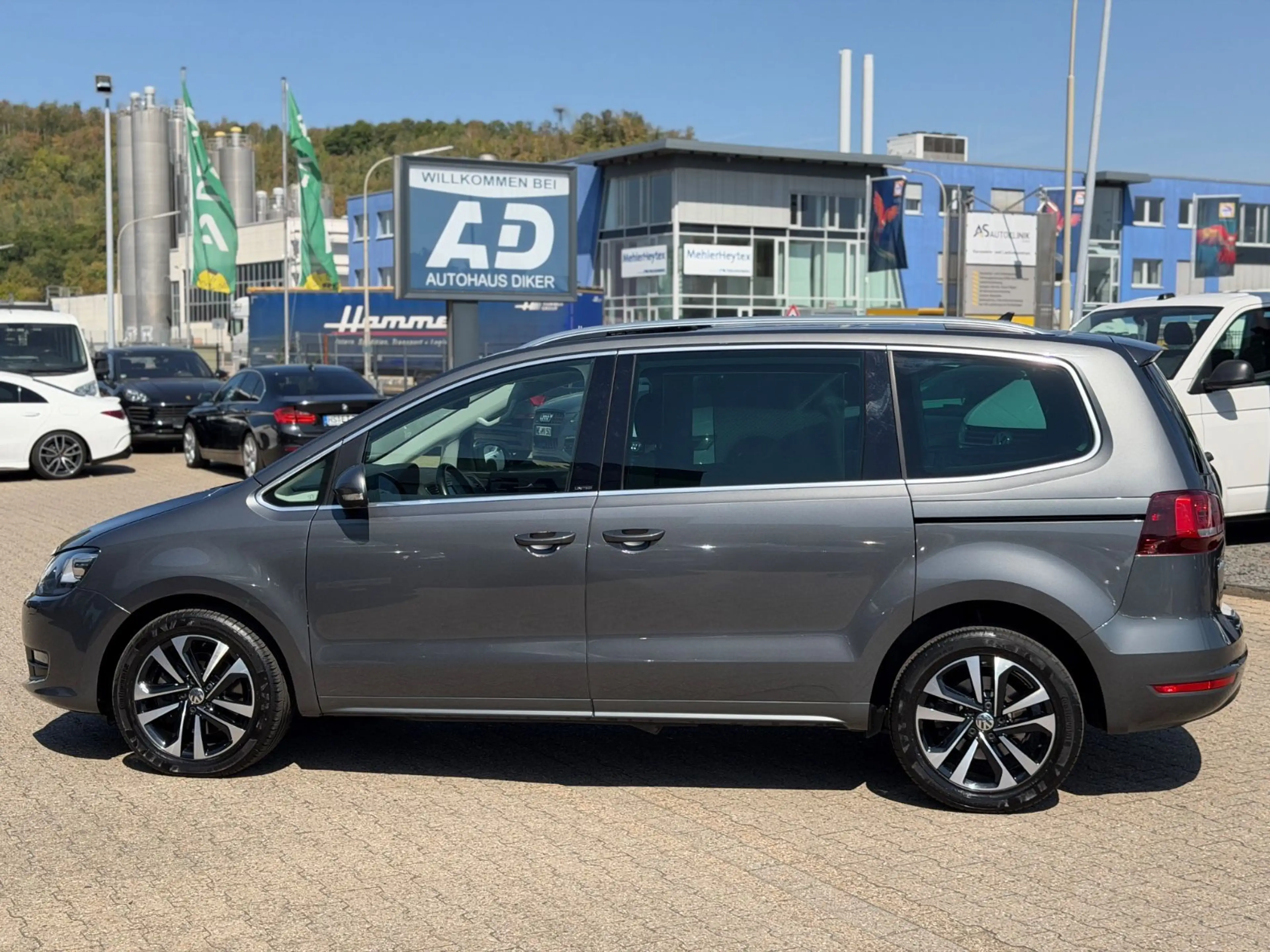 Volkswagen Sharan United 7 Sitzer, Pano, LED, Navi, — photo 6