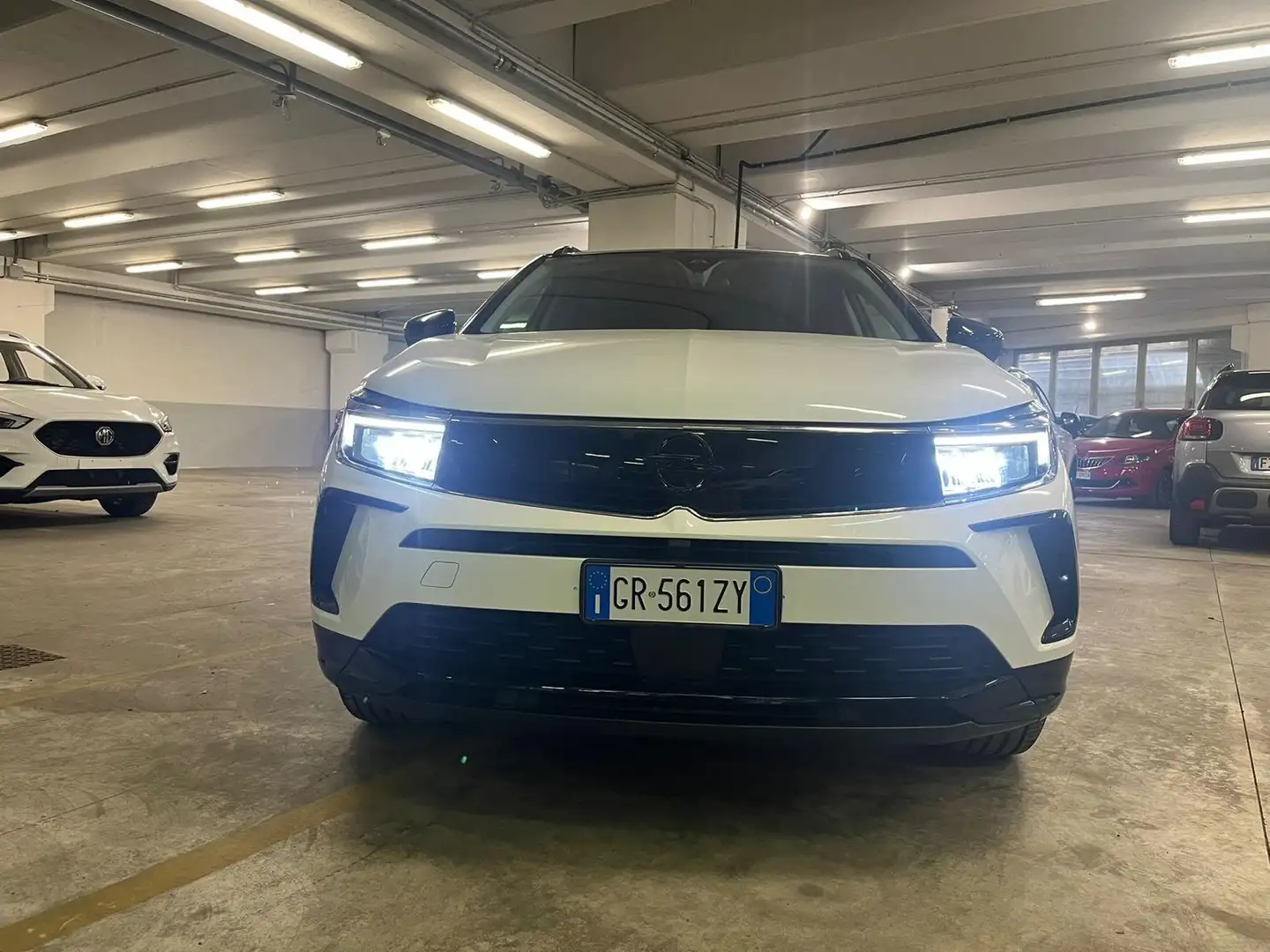 Opel Grandland 1.5 ecotec GS s&s 130cv at8 Blanc - 2