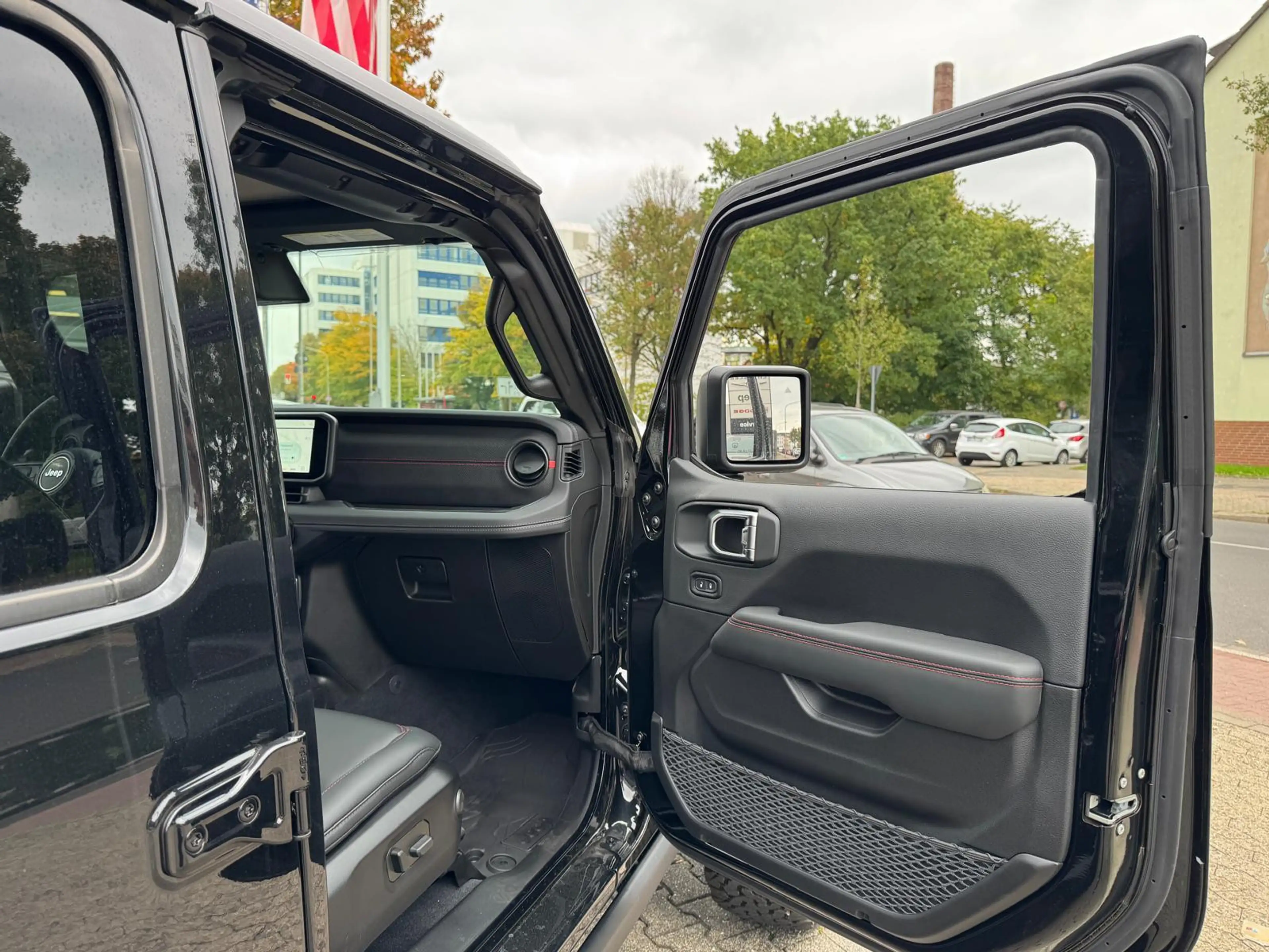 Jeep Wrangler Unlimited 3.6 V6 Rubicon X Xtreme Recon 2026 — photo 14