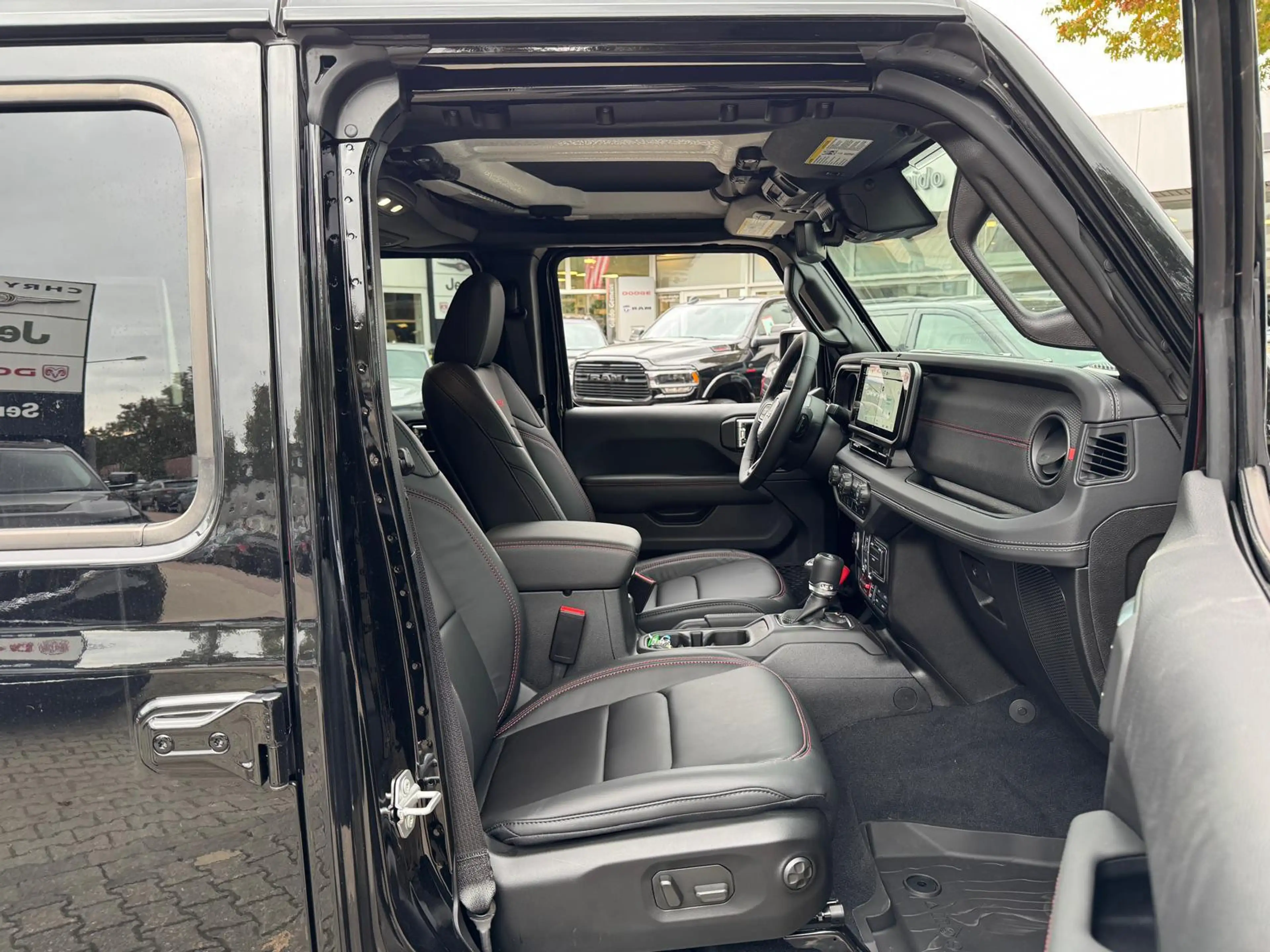 Jeep Wrangler Unlimited 3.6 V6 Rubicon X Xtreme Recon 2026 — photo 15