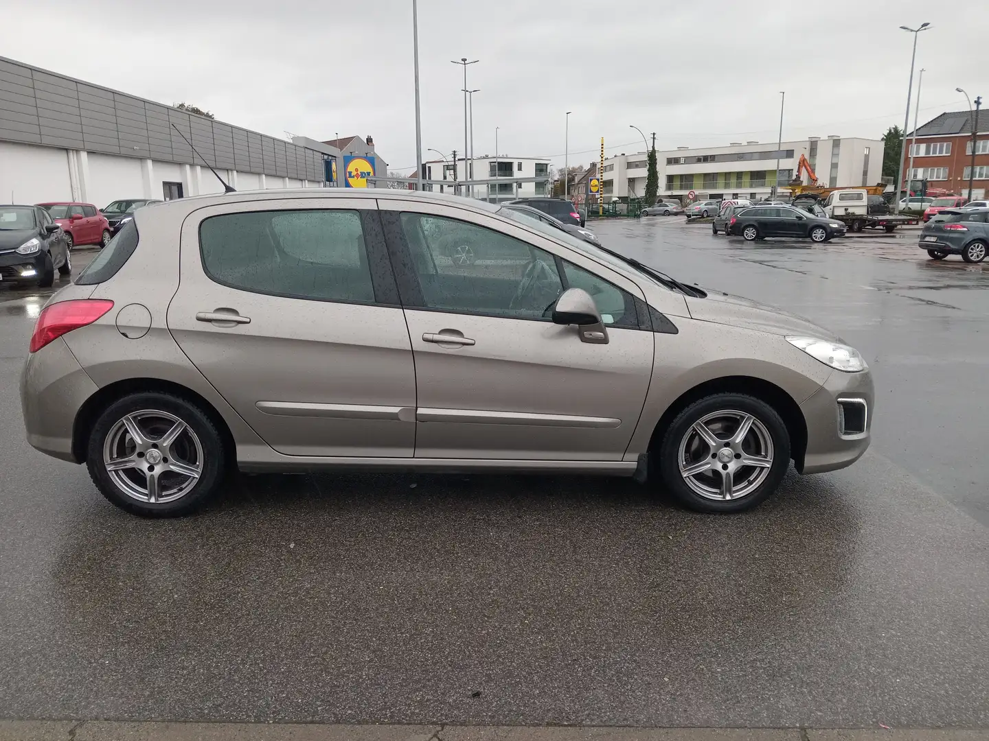 Peugeot 308 1.6 BlueHDi Business TOP OCCASION Brons - 2