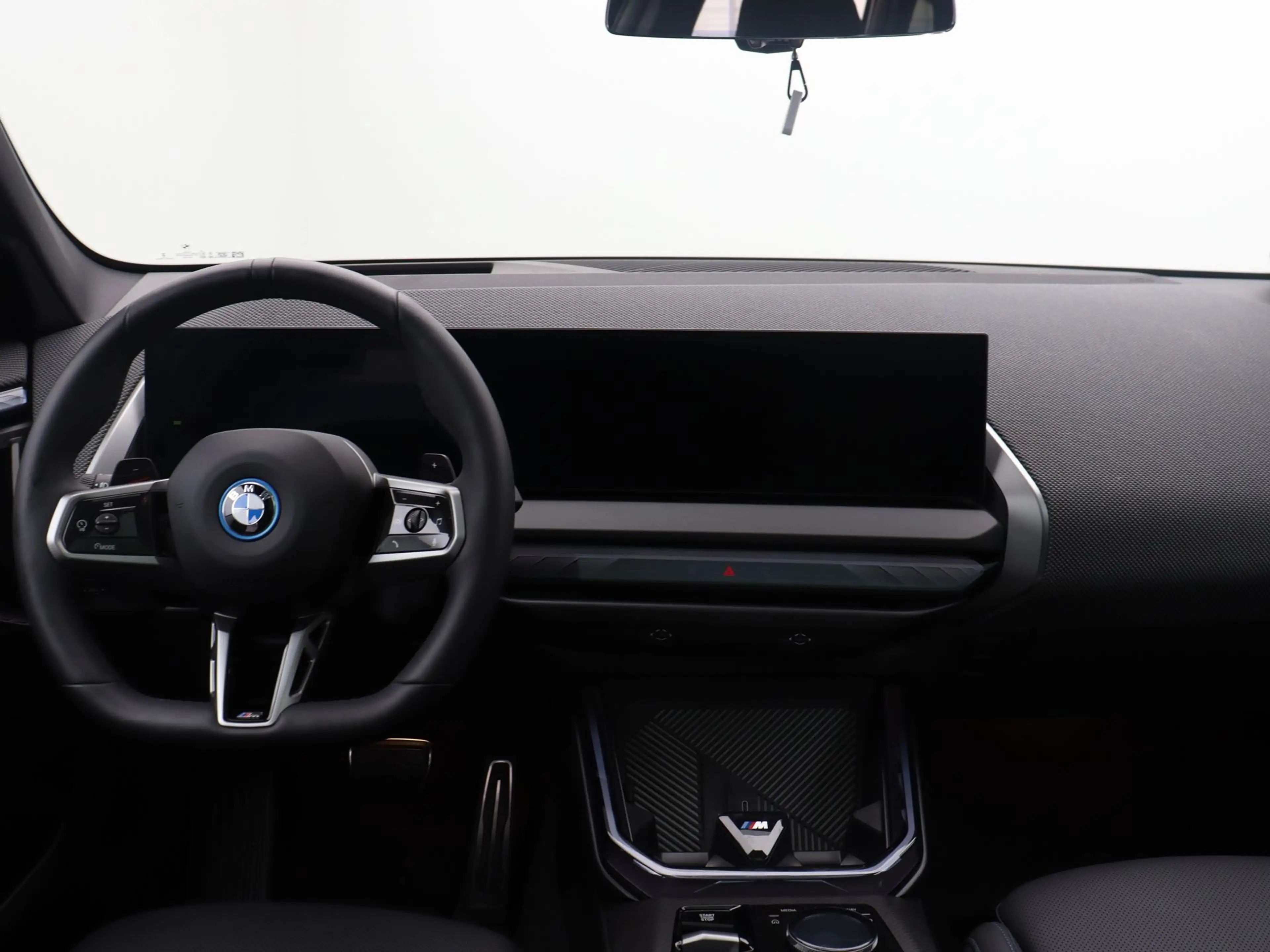 BMW X3 30e xDrive — photo 13