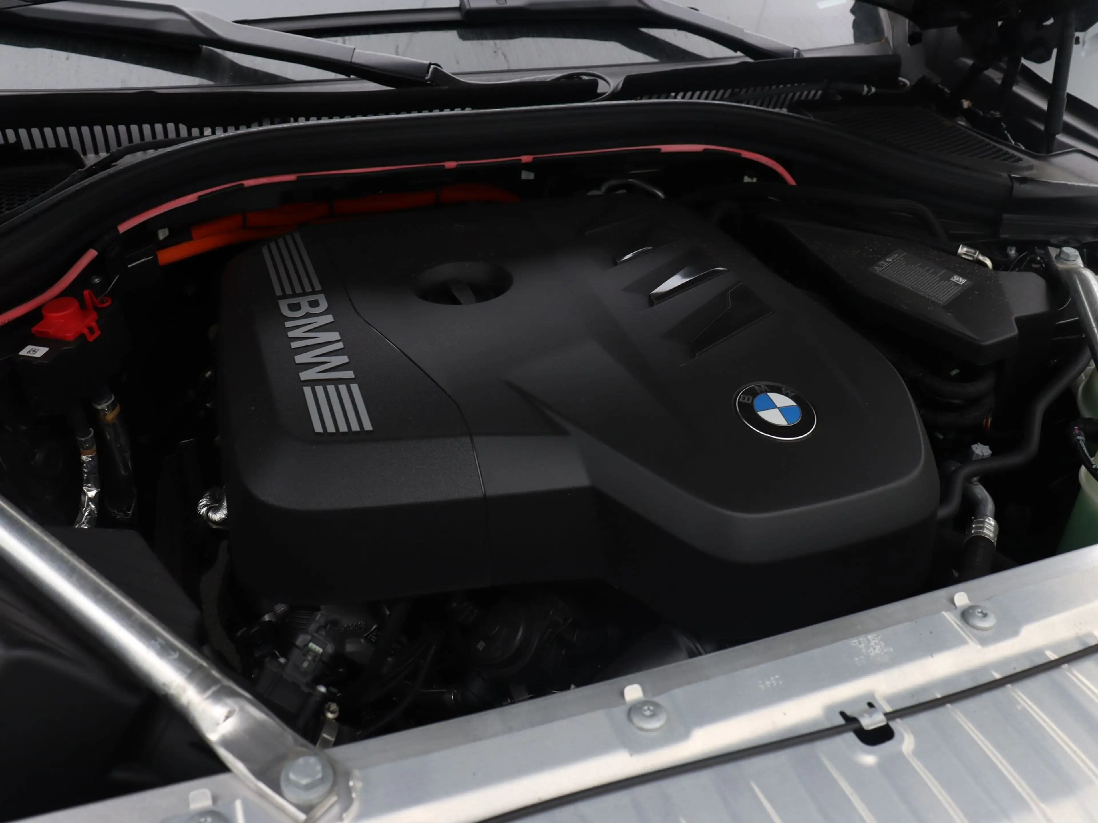 BMW X3 30e xDrive — photo 4