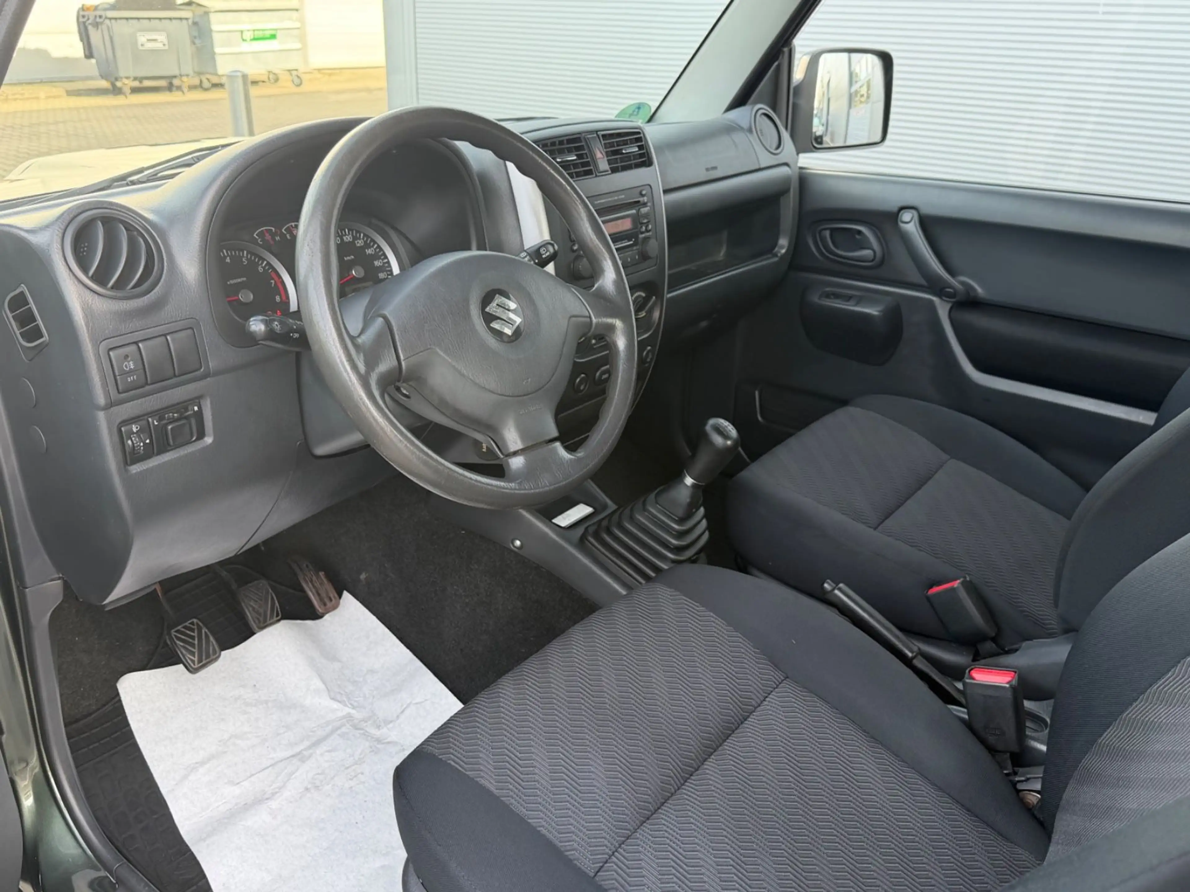 Suzuki Jimny Ranger Comfort Klima AHK Sitzheizung — photo 7