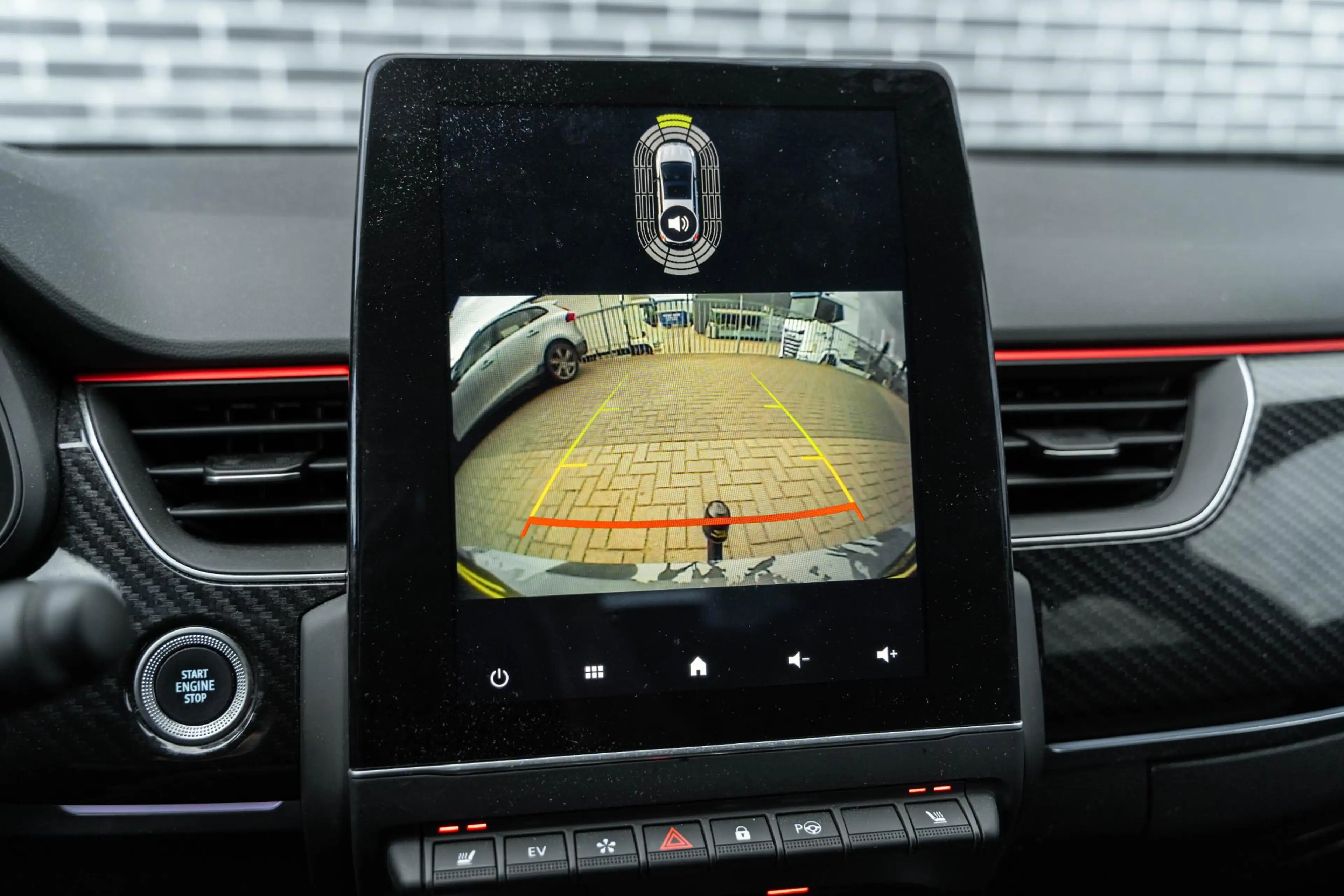 Renault Arkana 1.6 E-Tech Hybrid 145 R.S. Line | Achteruitrijcame — photo 9