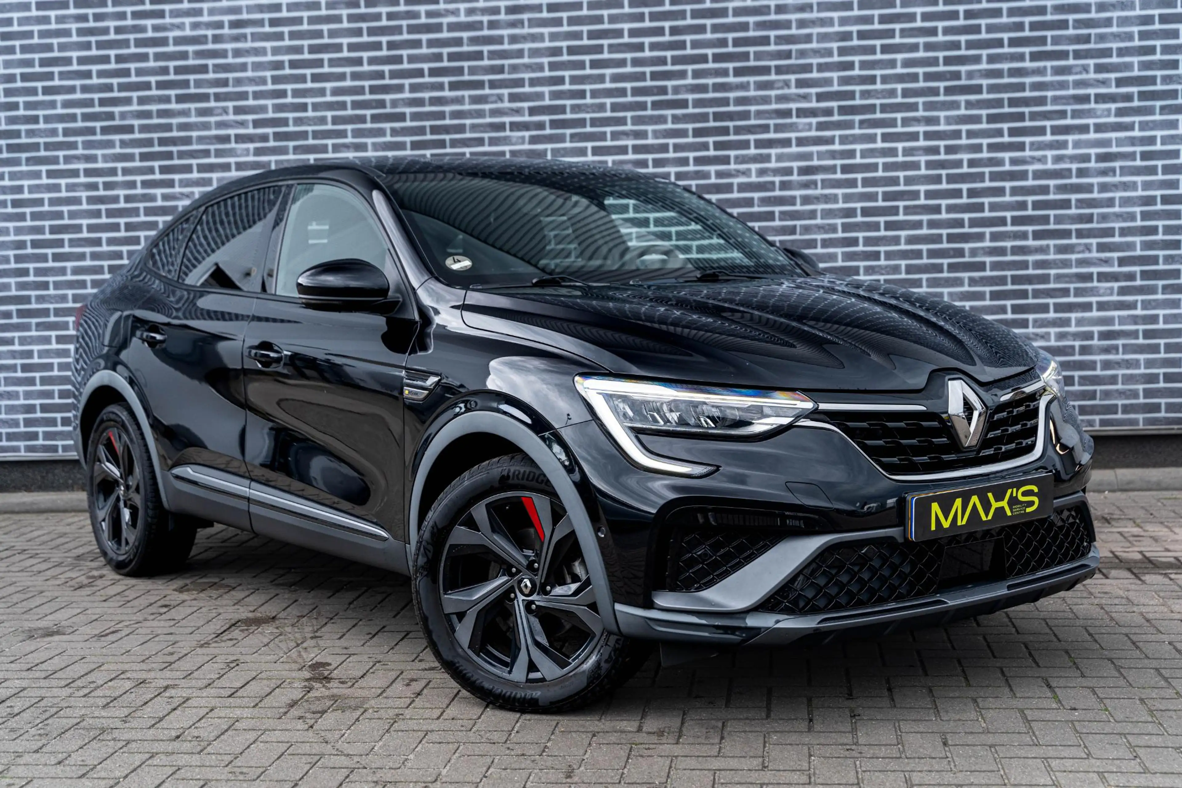 Renault Arkana 1.6 E-Tech Hybrid 145 R.S. Line | Achteruitrijcame — photo 15