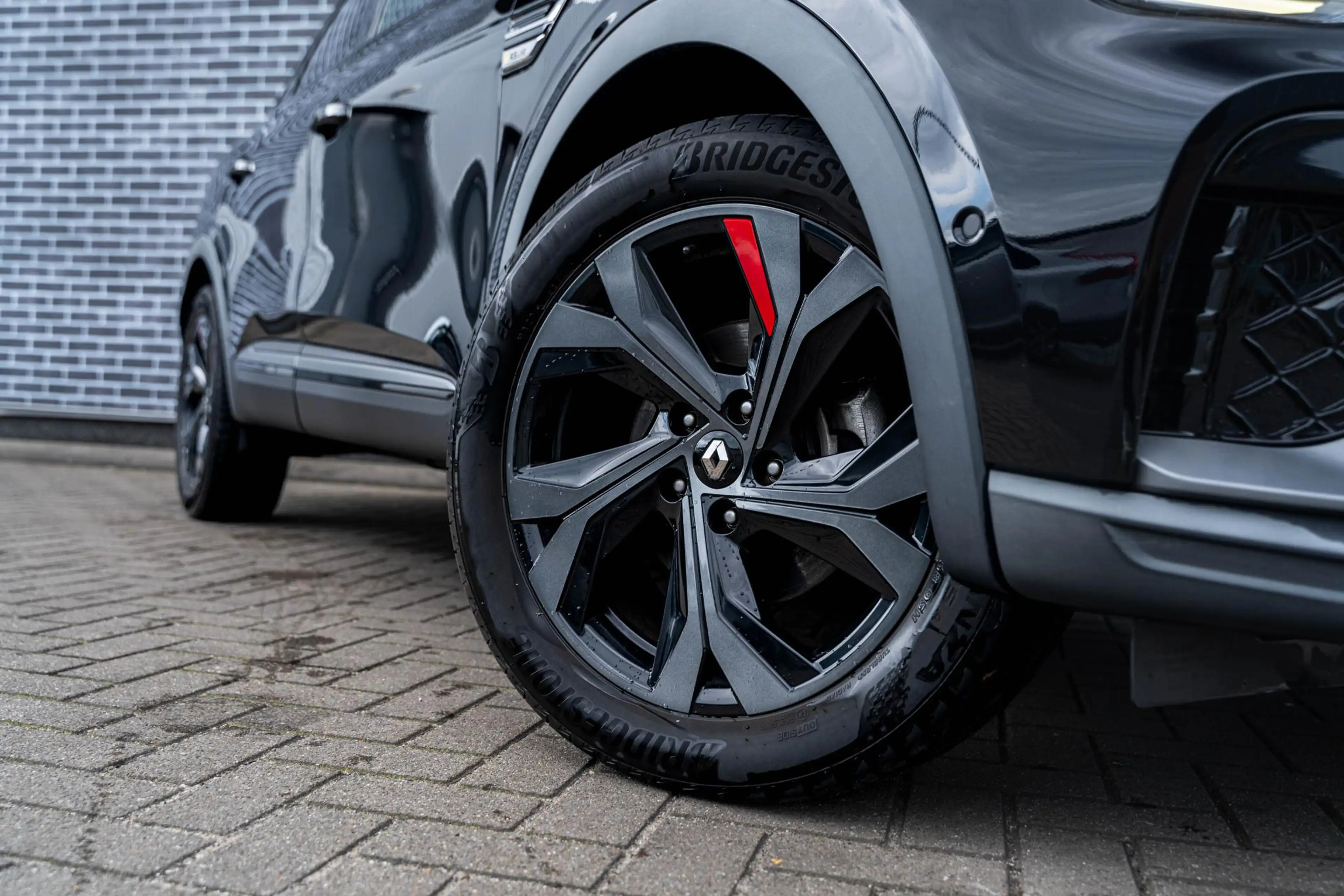 Renault Arkana 1.6 E-Tech Hybrid 145 R.S. Line | Achteruitrijcame — photo 12