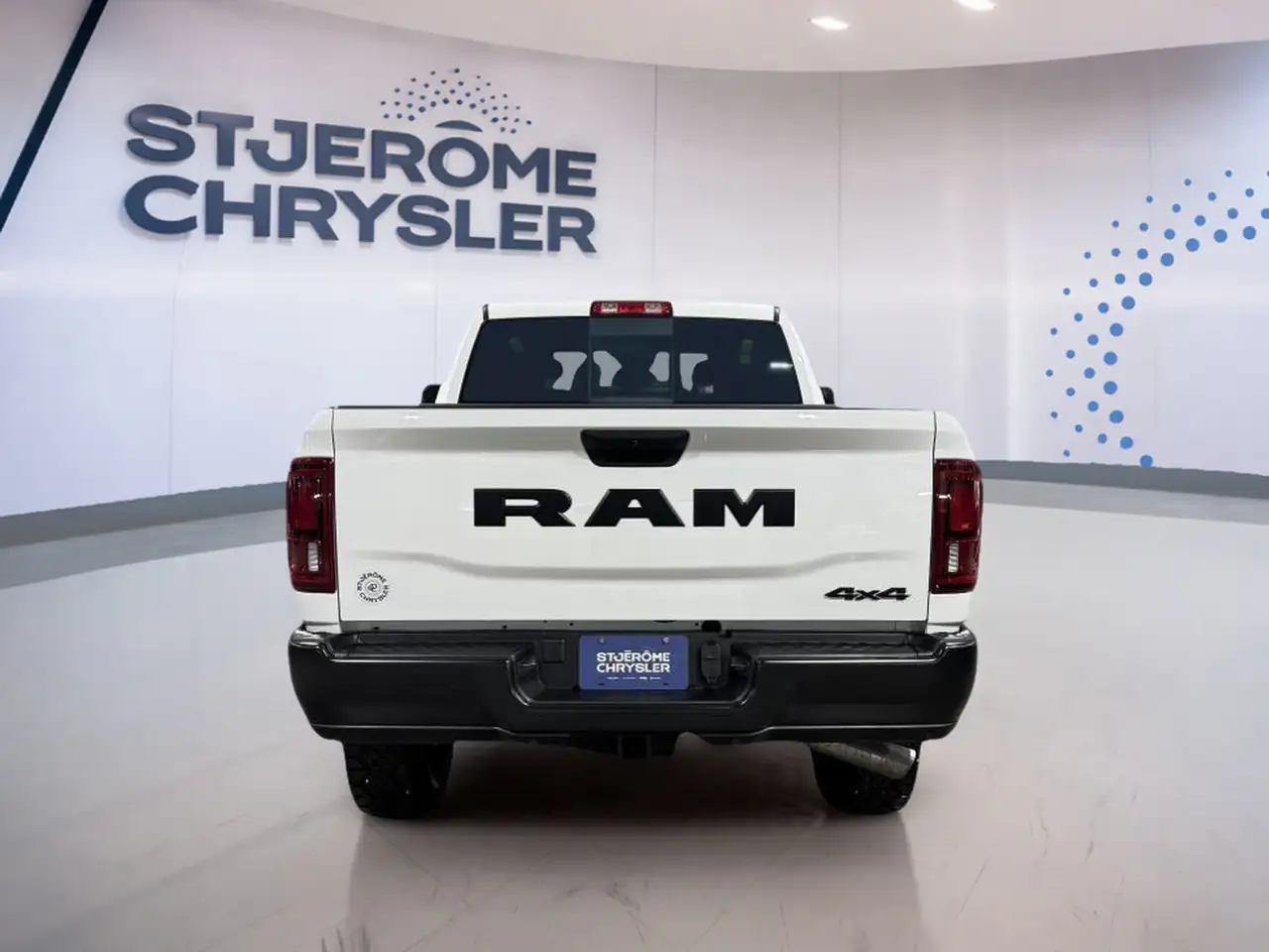 RAM 2500 снимка RAM 2500