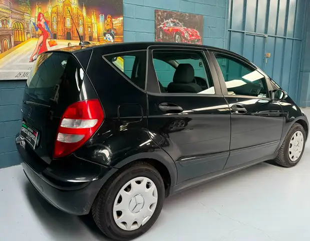 Mercedes-Benz A-Class view 4