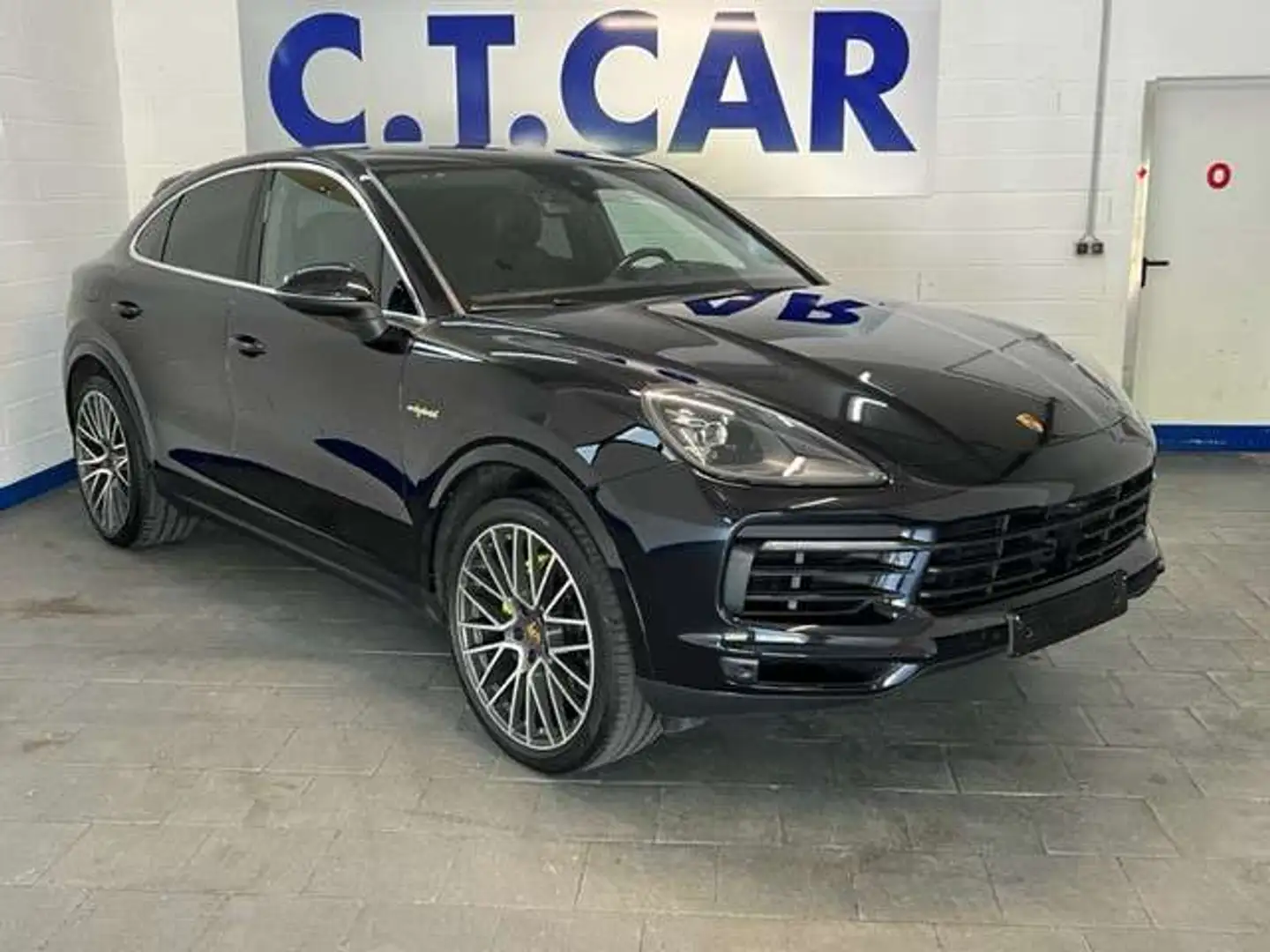Porsche Cayenne CoupeE-Hybrid Sport-Chrono/Panorama Noir - 1