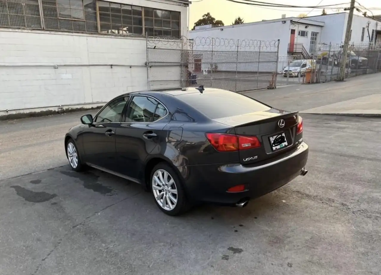 Lexus IS fotografie Lexus IS