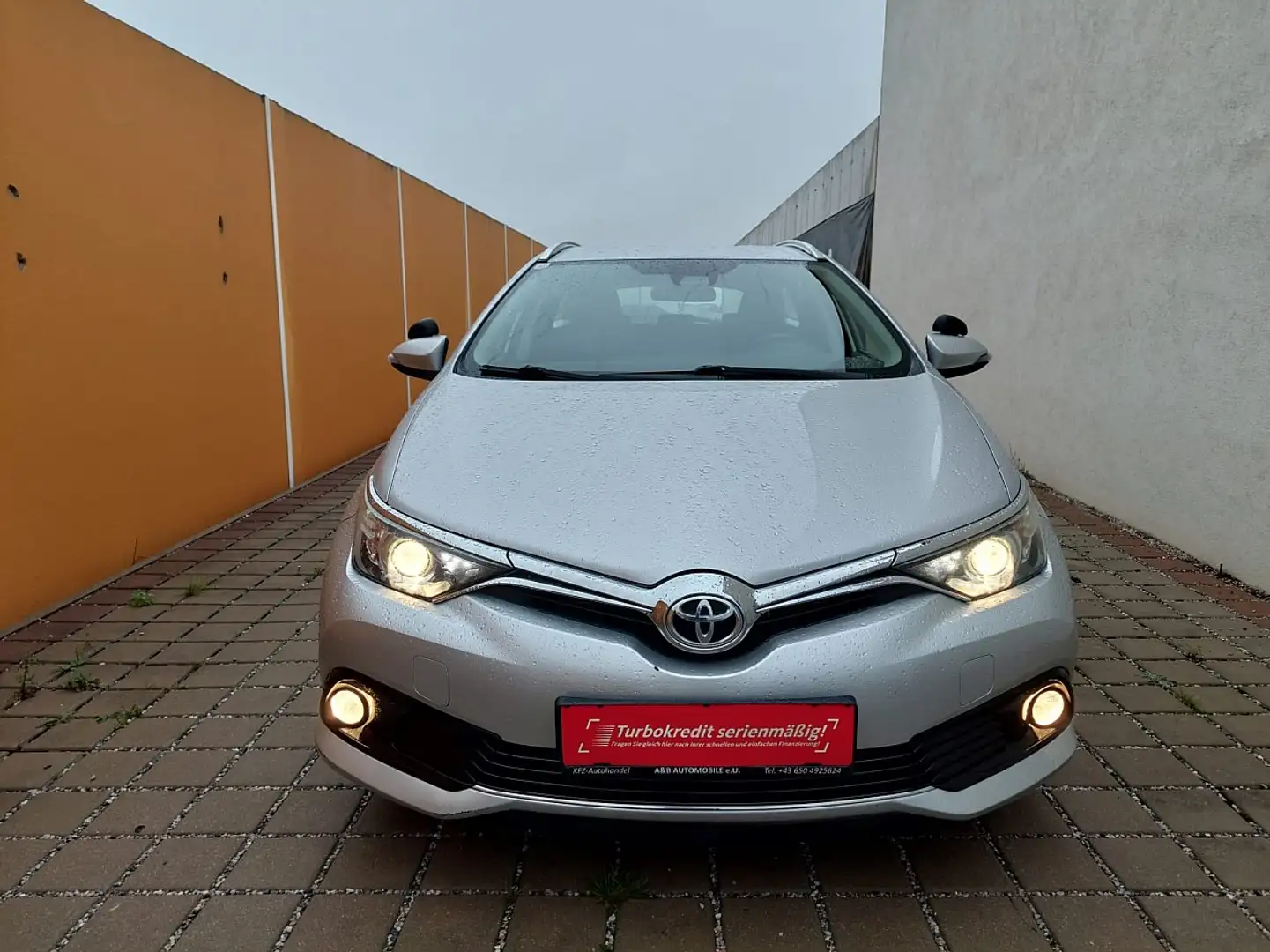 Toyota Auris TS 1,2 Turbo Active Erster Besitz Grau - 2