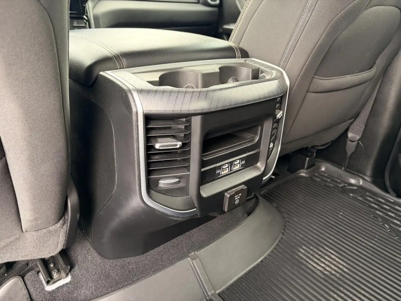 RAM 1500 fotografie RAM 1500