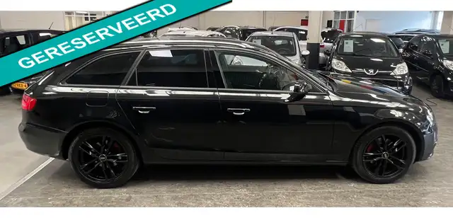 Audi A4 view 14