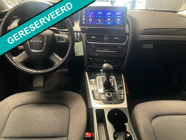 Audi A4 view 3