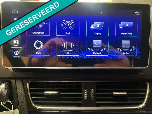 Audi A4 view 21