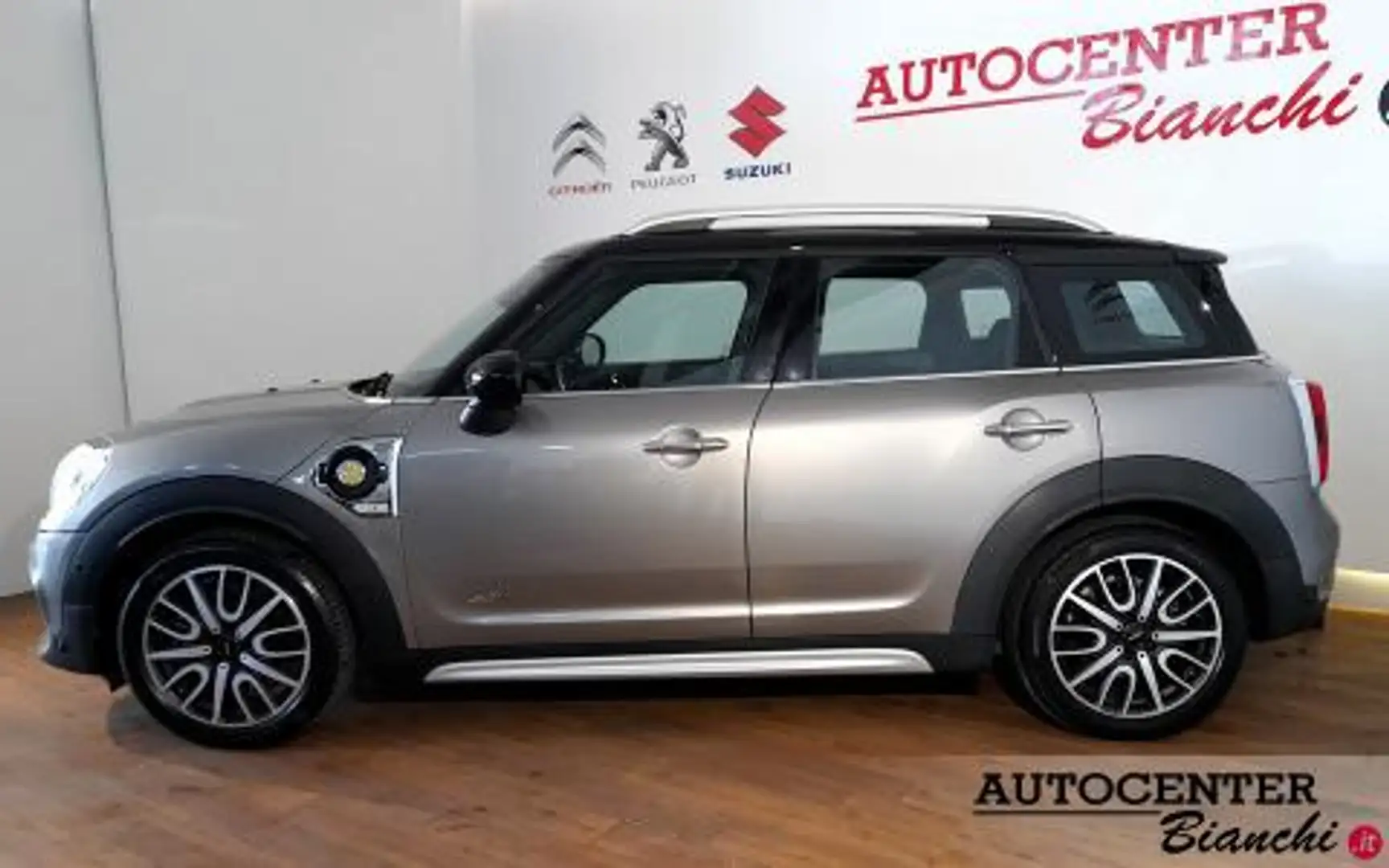 MINI Cooper SE Countryman 1.5 Cooper SE Hype all4 auto Argento - 2