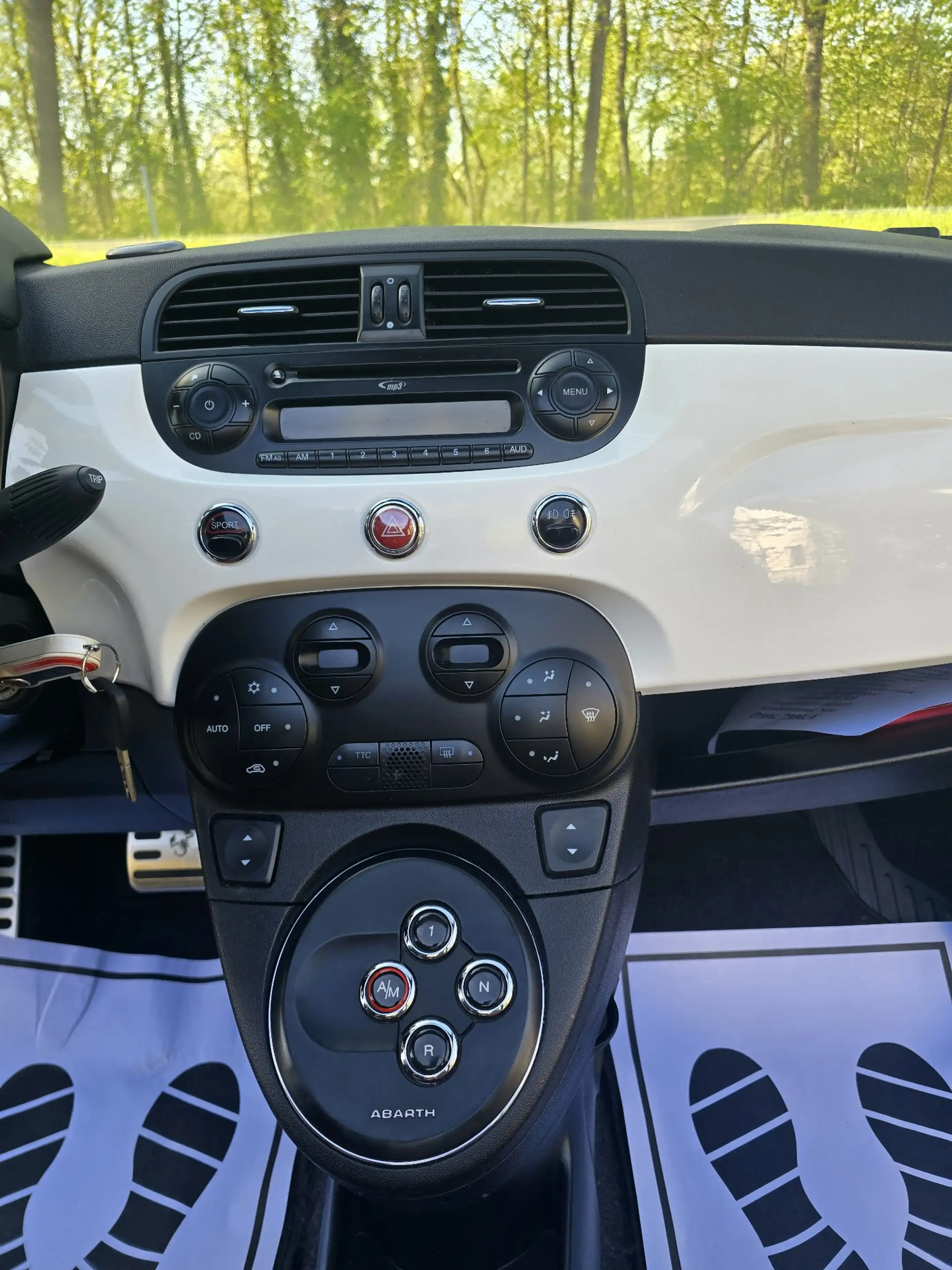 Fiat 500C Abarth 500 C 1.4 16V Automatik Abarth — photo 13