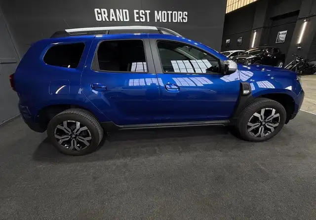 Dacia Duster view 11
