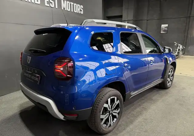 Dacia Duster view 13