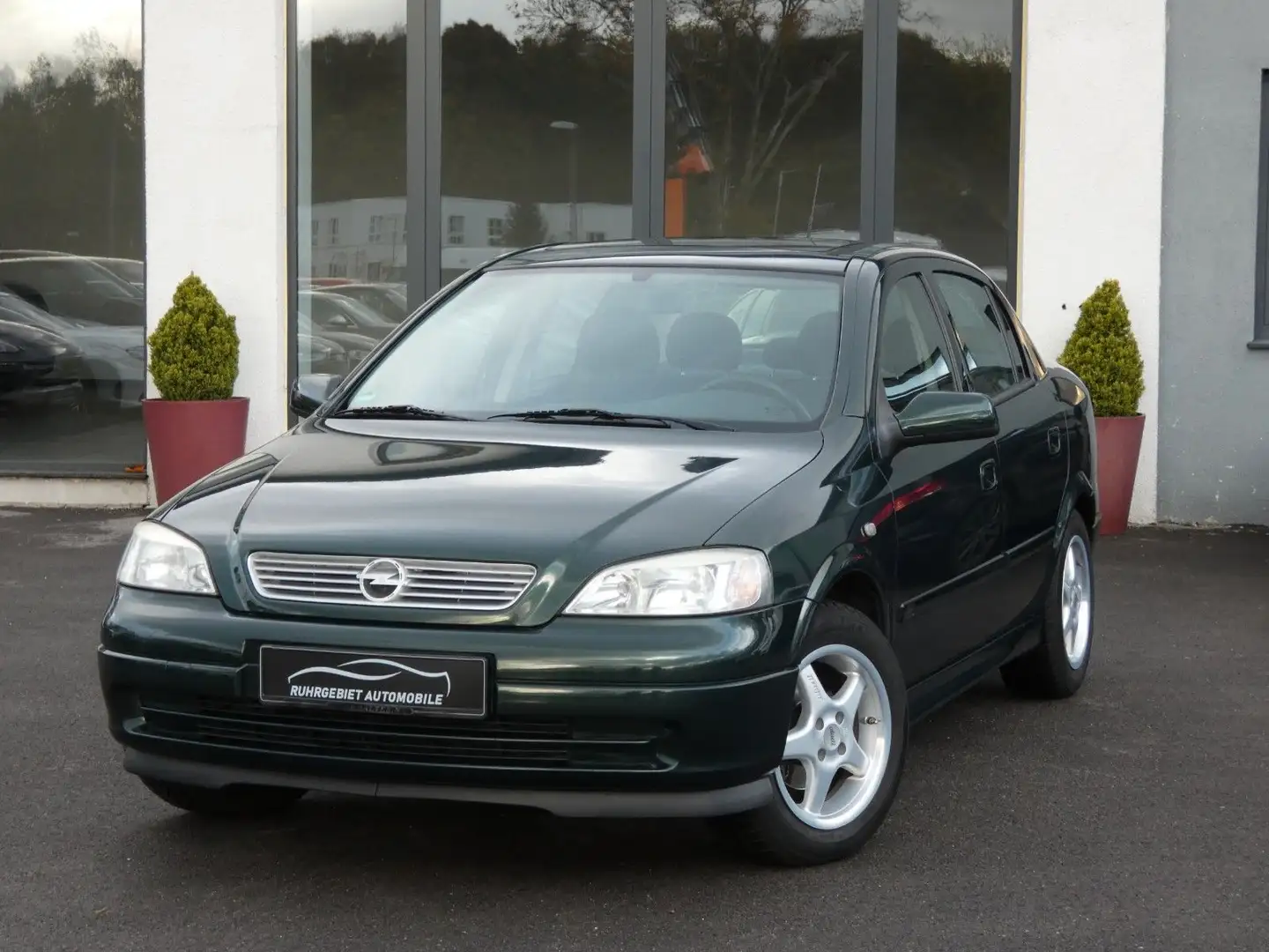 Opel Astra 1.6 Limo Sedan/Stufenheck1.Hand*41000 Km* Grün - 1