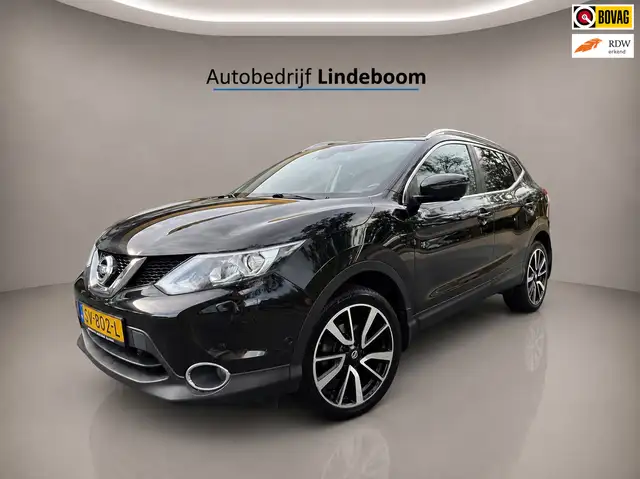 Nissan Qashqai N-Connecta Camera, Trekhaak, Panoramadak