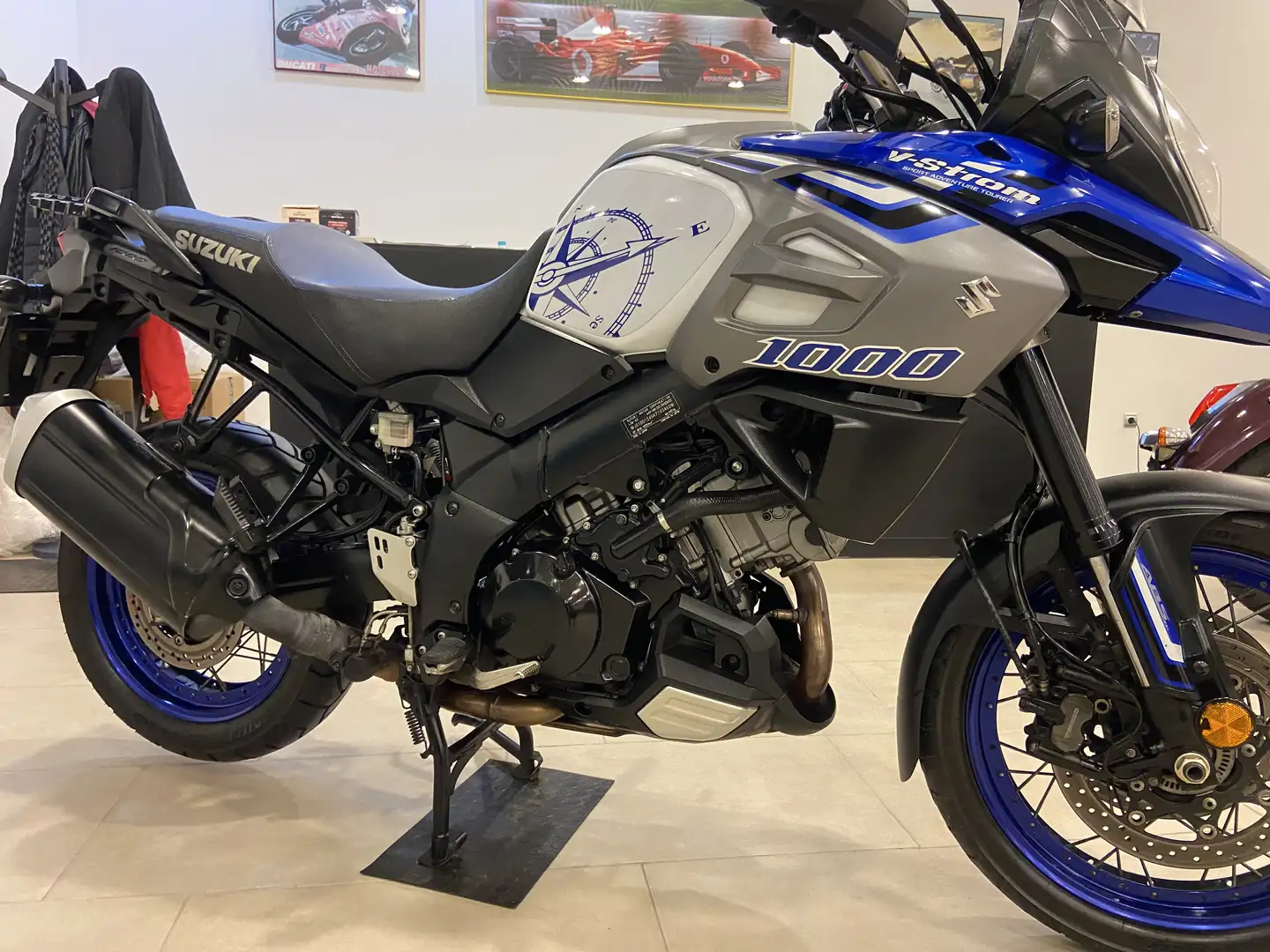 Suzuki V-Strom 1000 XT Azul - 1