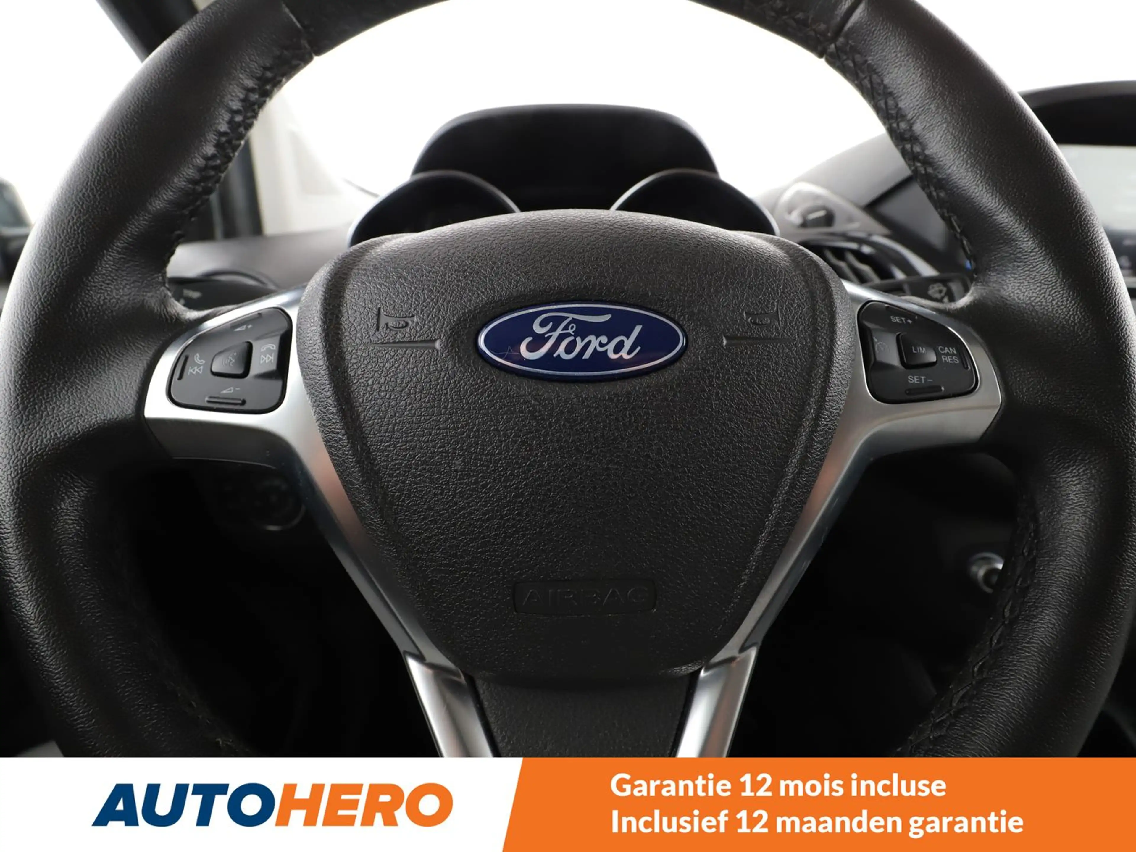 Ford Tourneo 1.5 TDCi Titanium — photo 8