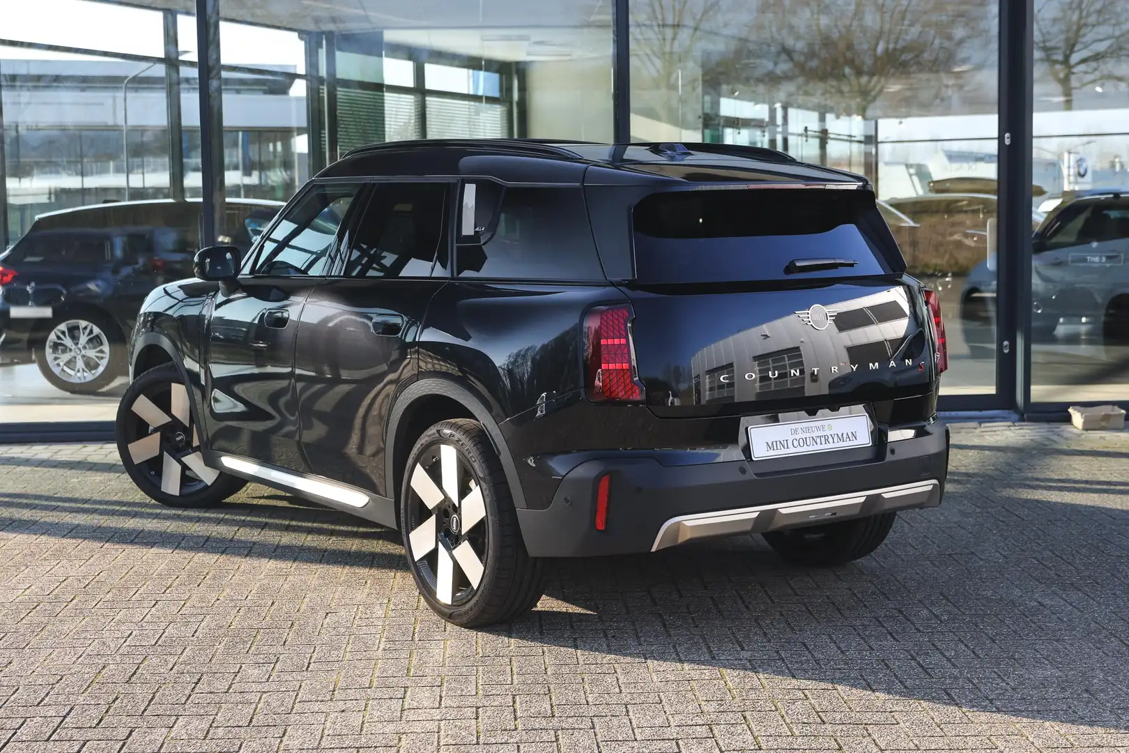 MINI Countryman S All4 Automaat / Favoured Trim / Pakket XL / 20" Windmil Negru - 2